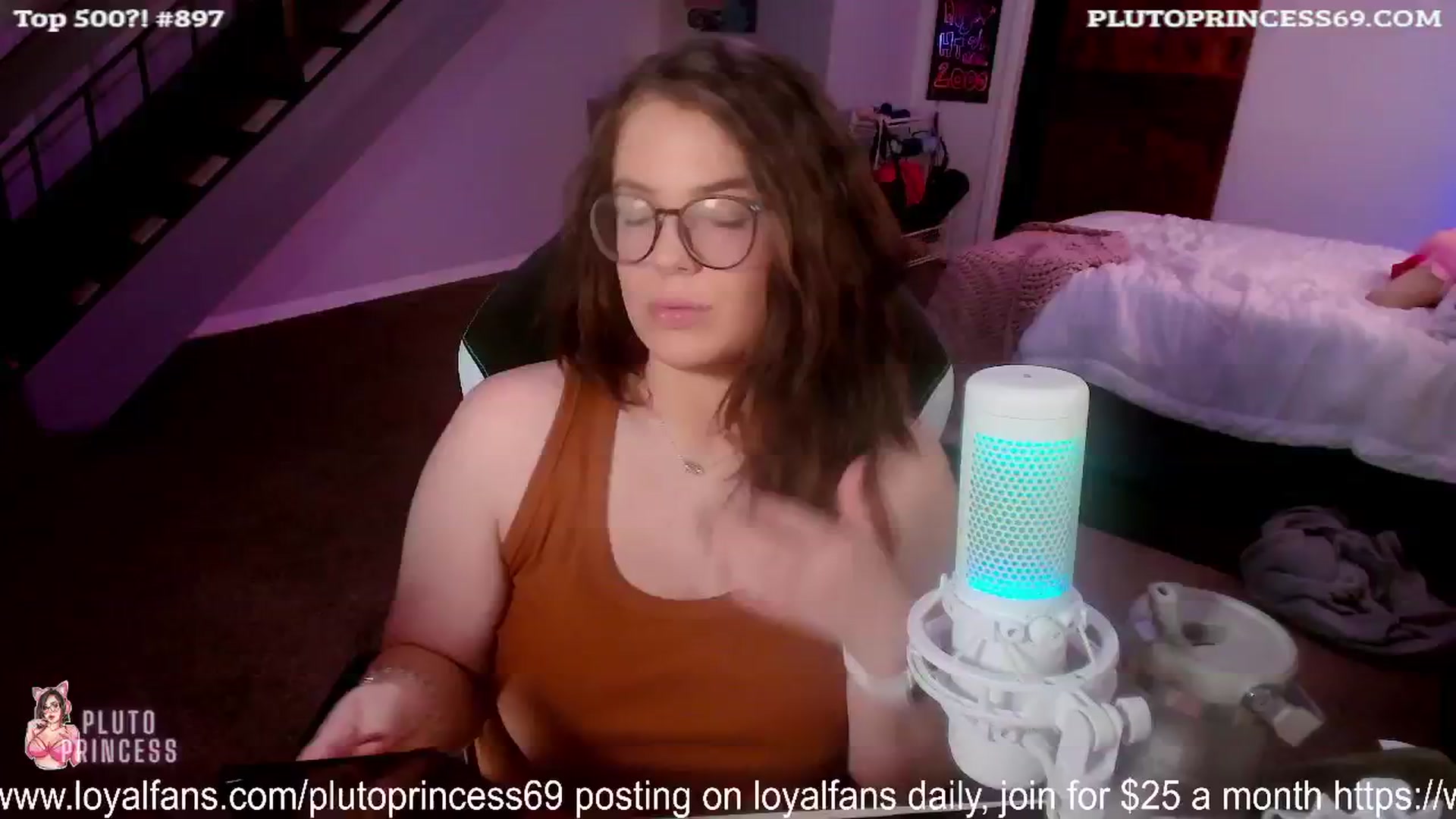 Gallery image thumbnail from PlutoPrincess's myfreecams stream on, 08/16/2024, 05:15 image 2 of 20