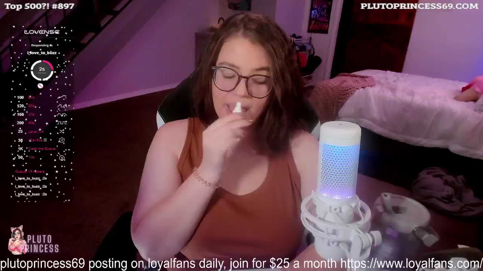 Gallery image thumbnail from PlutoPrincess's myfreecams stream on, 08/16/2024, 05:15 image 3 of 20