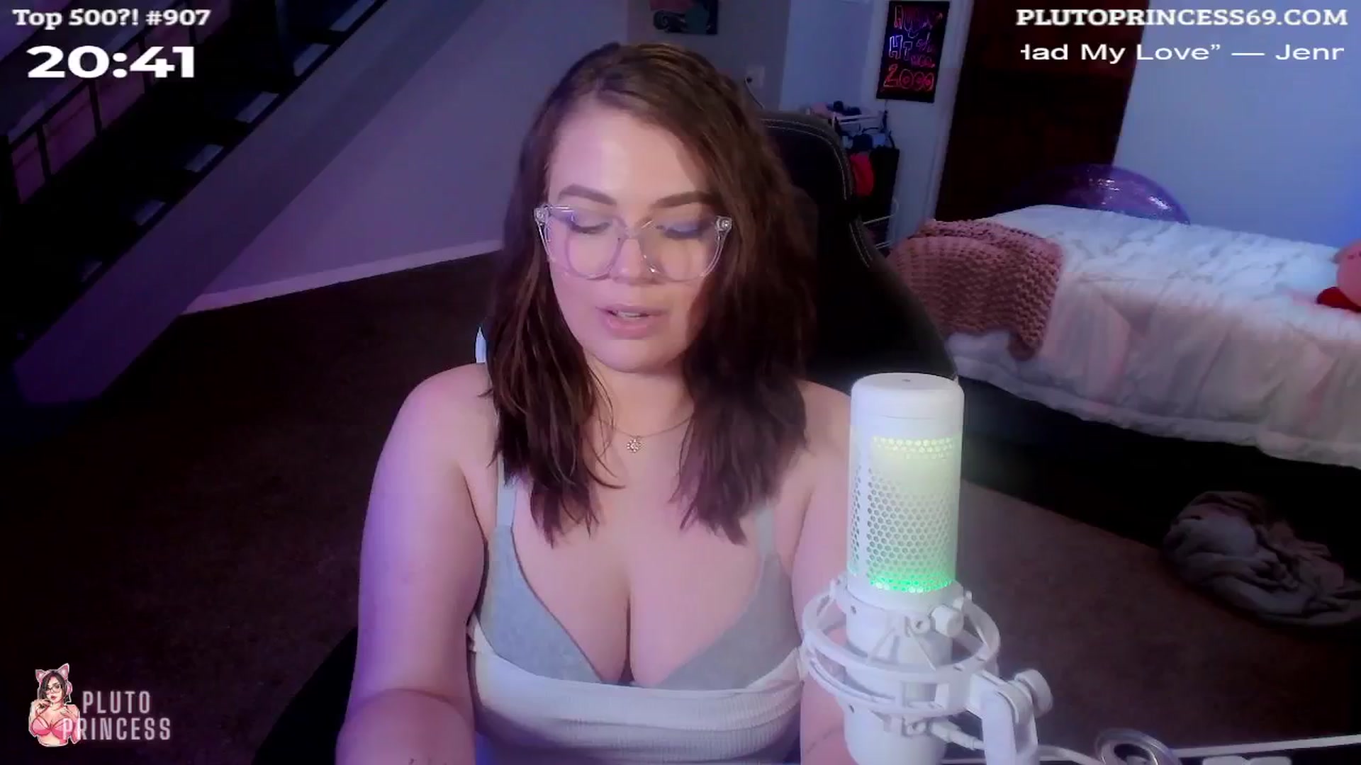 Gallery image thumbnail from PlutoPrincess's myfreecams stream on, 08/17/2024, 08:04 image 19 of 20