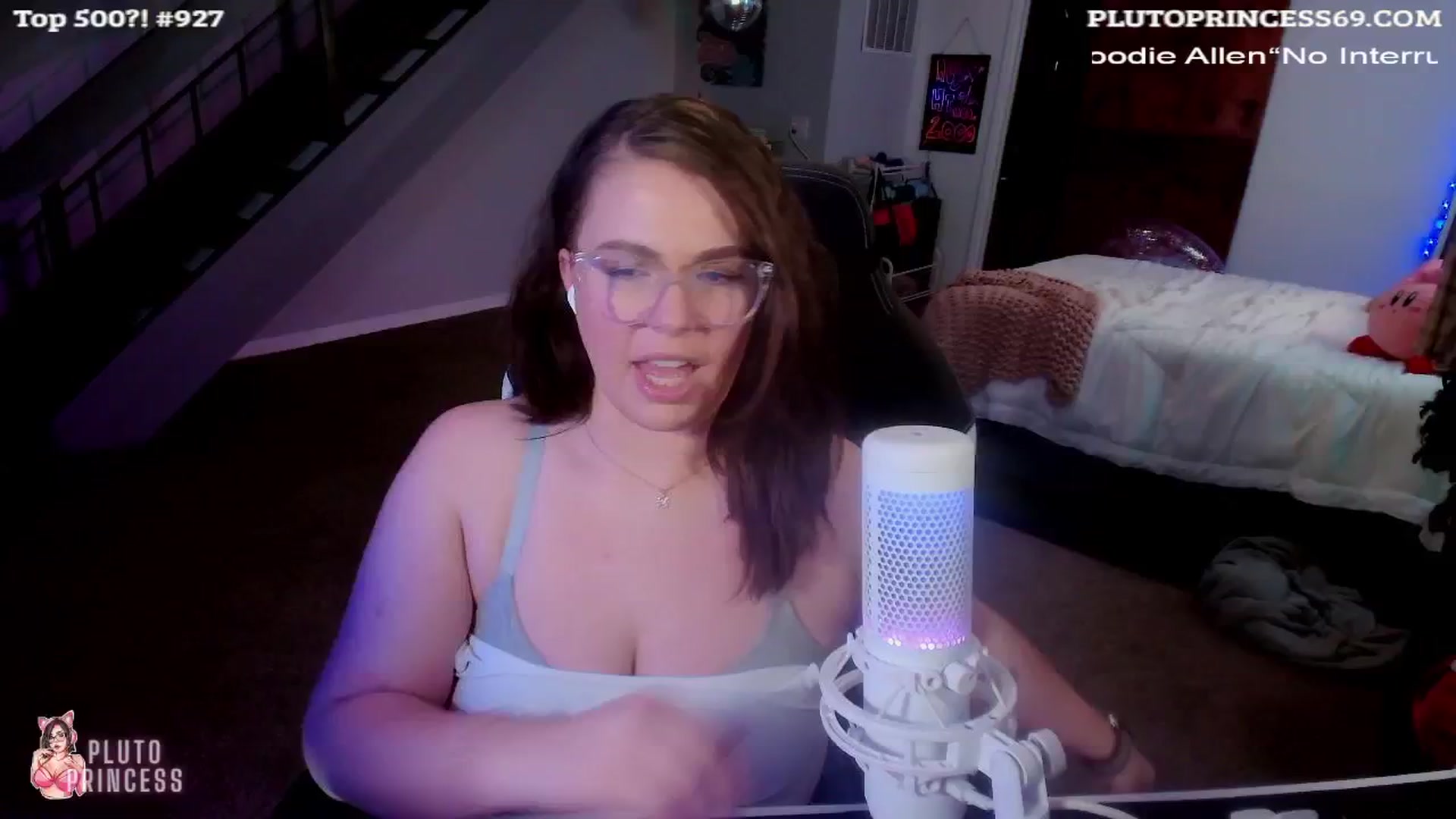 Gallery image thumbnail from PlutoPrincess's myfreecams stream on, 08/17/2024, 08:04 image 10 of 20