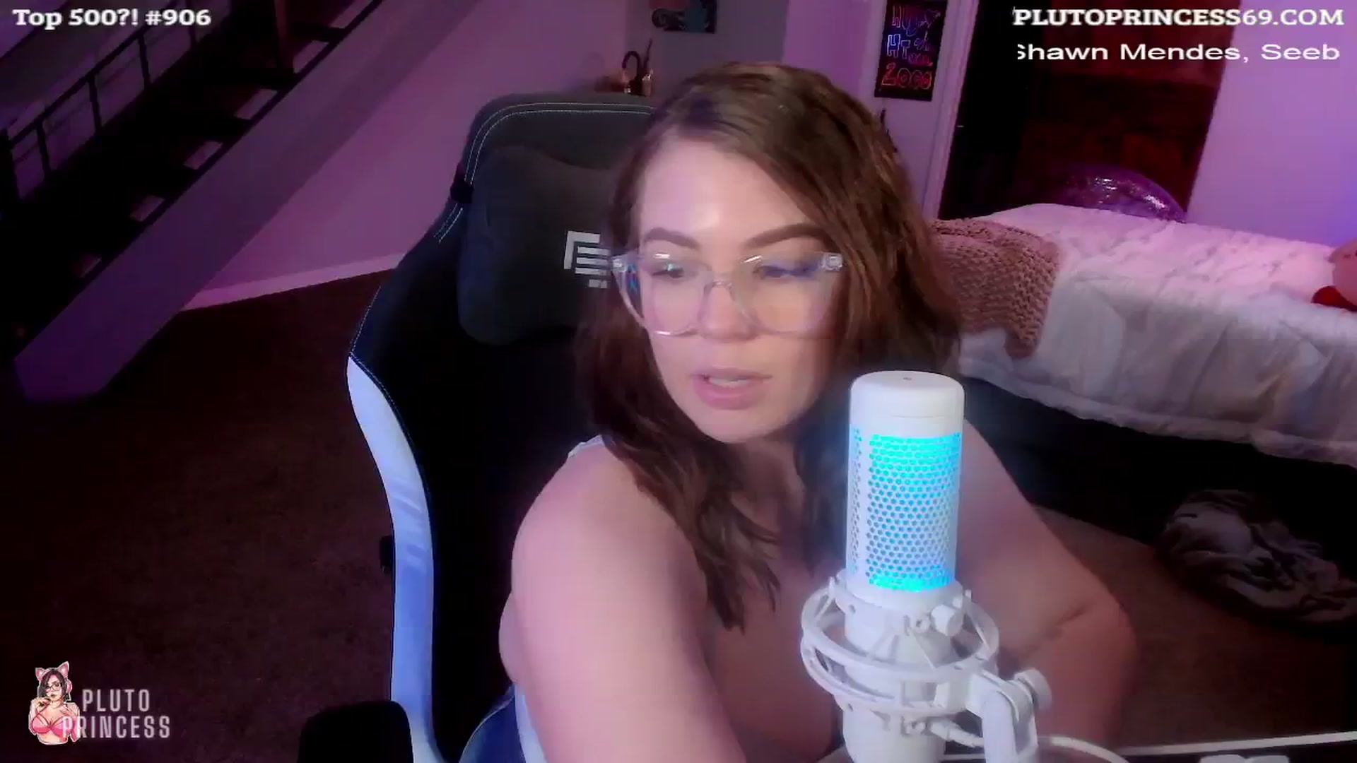 Gallery image thumbnail from PlutoPrincess's myfreecams stream on, 08/17/2024, 08:04 image 17 of 20