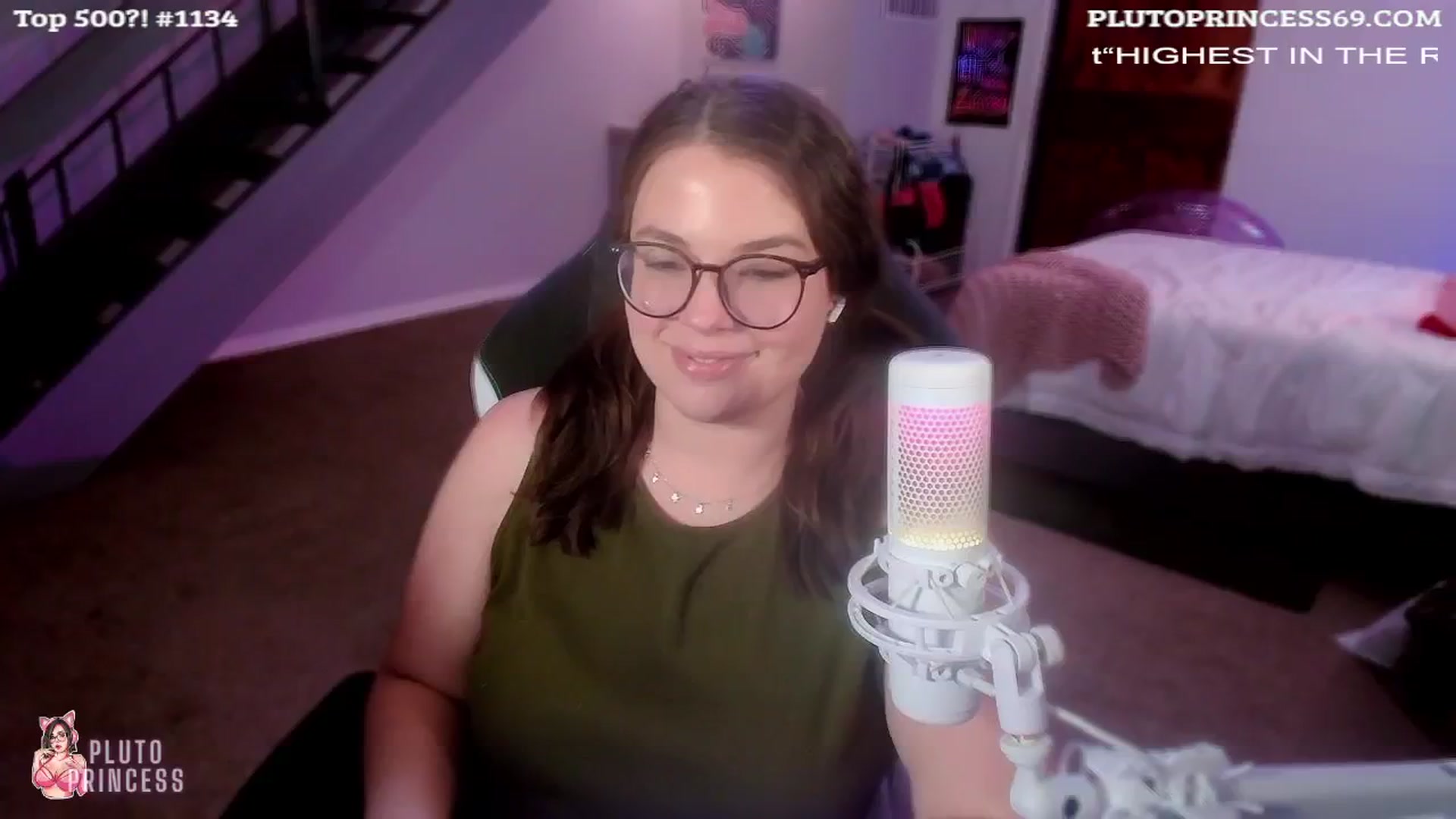 Gallery image thumbnail from PlutoPrincess's myfreecams stream on, 08/21/2024, 05:05 image 8 of 20
