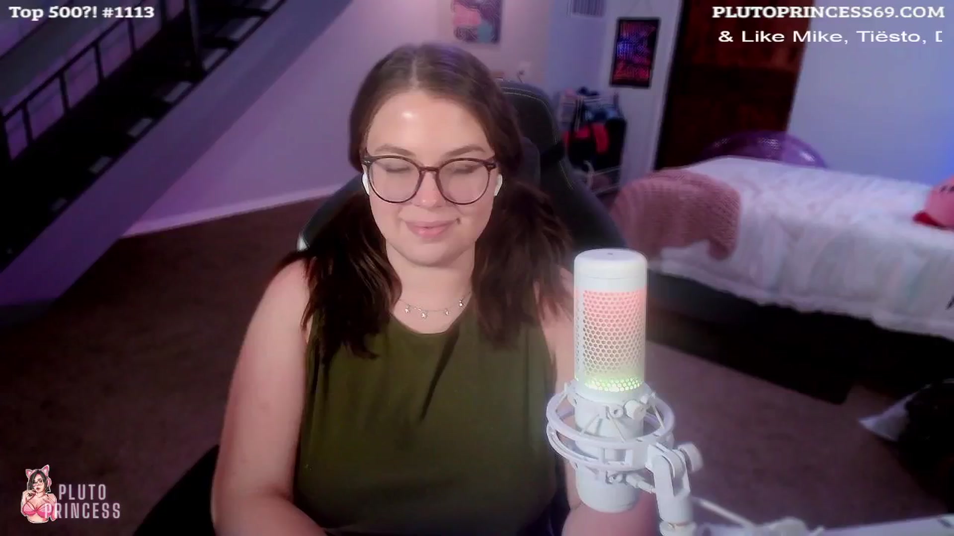 Gallery image thumbnail from PlutoPrincess's myfreecams stream on, 08/21/2024, 05:05 image 12 of 20
