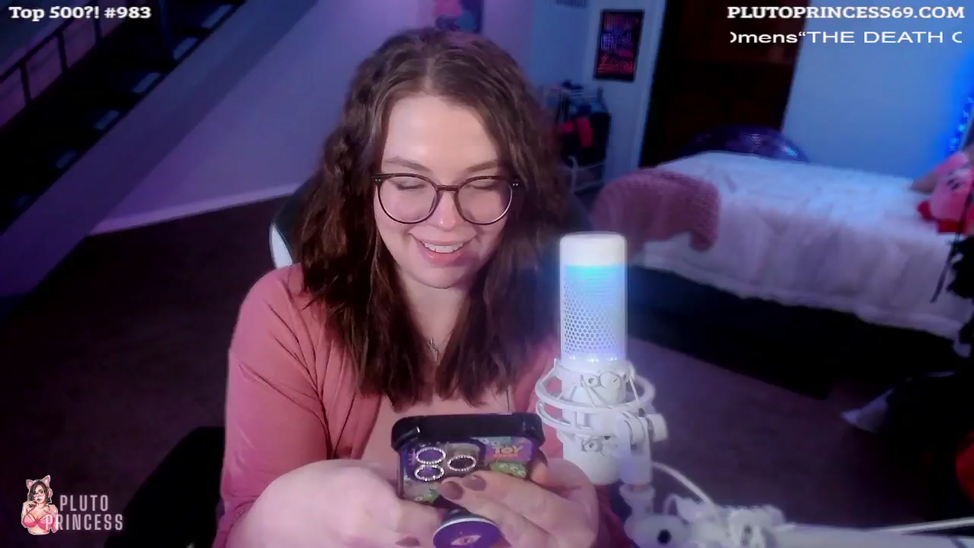 Gallery image thumbnail from PlutoPrincess's myfreecams stream on, 08/22/2024, 06:14 image 16 of 20