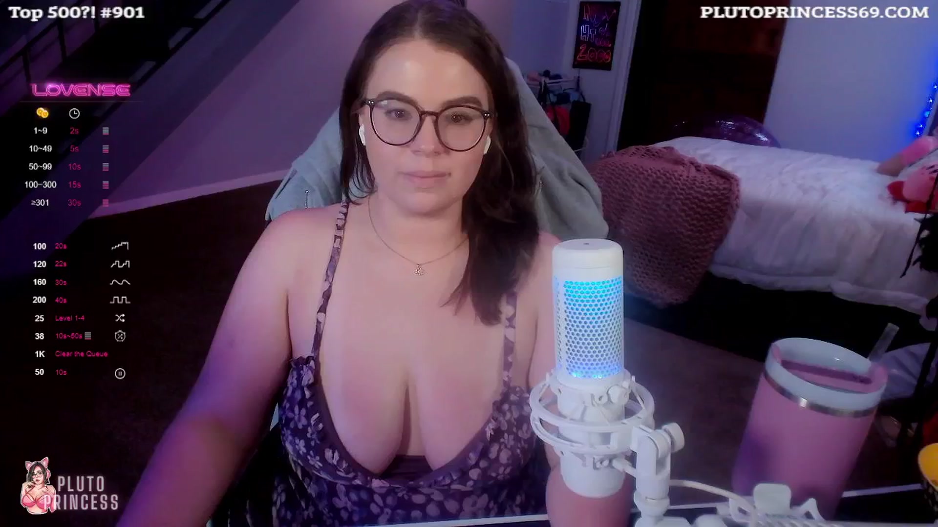 Gallery image thumbnail from PlutoPrincess's myfreecams stream on, 08/27/2024, 07:41 image 7 of 20