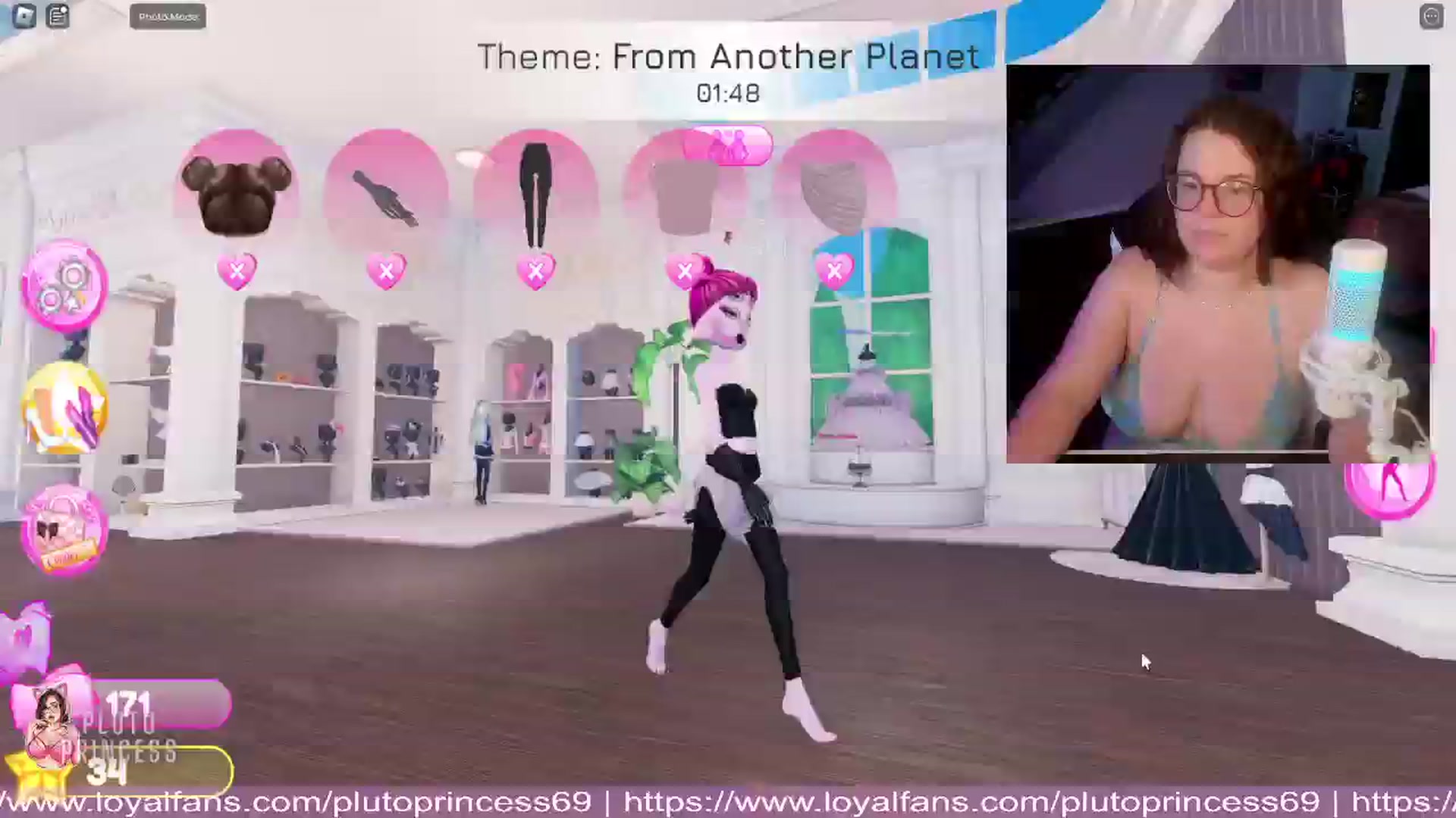 Gallery image thumbnail from PlutoPrincess's myfreecams stream on, 09/06/2024, 07:15 image 19 of 20