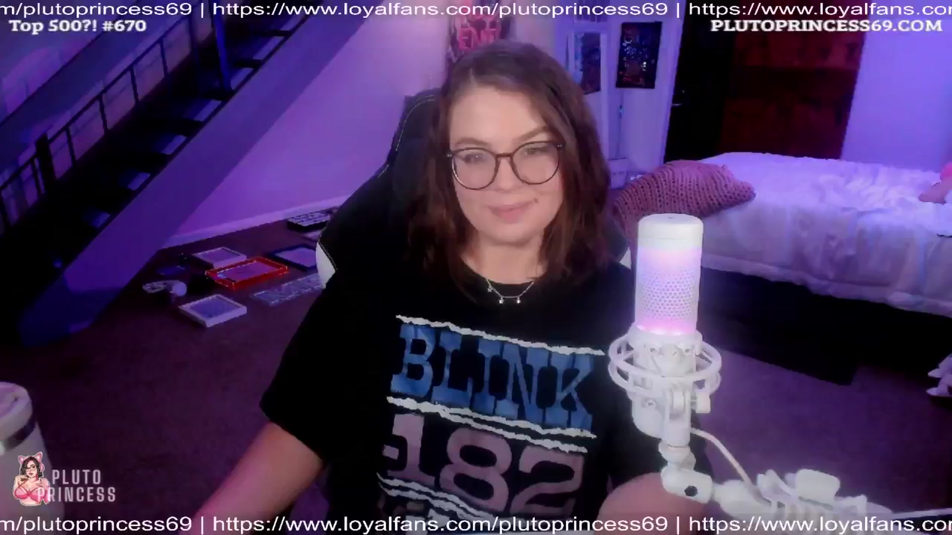 Gallery image thumbnail from PlutoPrincess's myfreecams stream on, 09/18/2024, 05:32 image 1 of 20