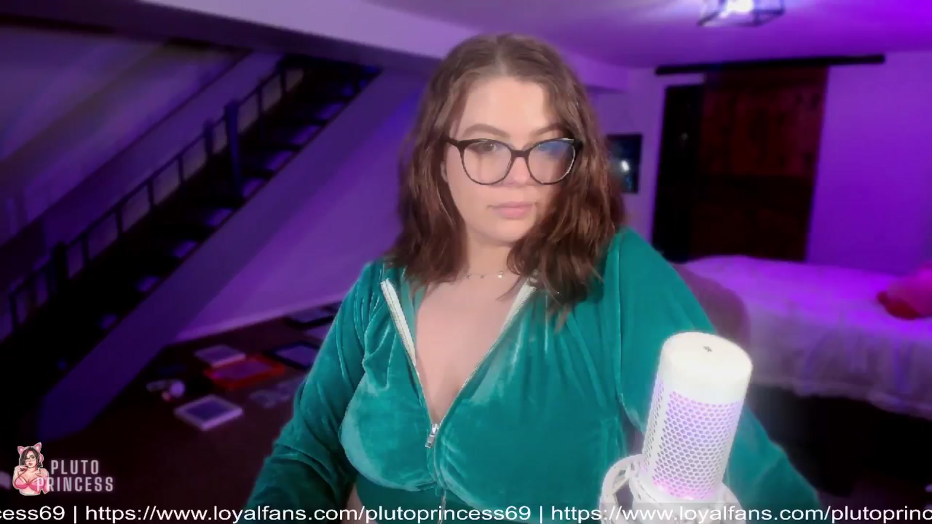 Gallery image thumbnail from PlutoPrincess's myfreecams stream on, 09/28/2024, 05:56 image 14 of 20