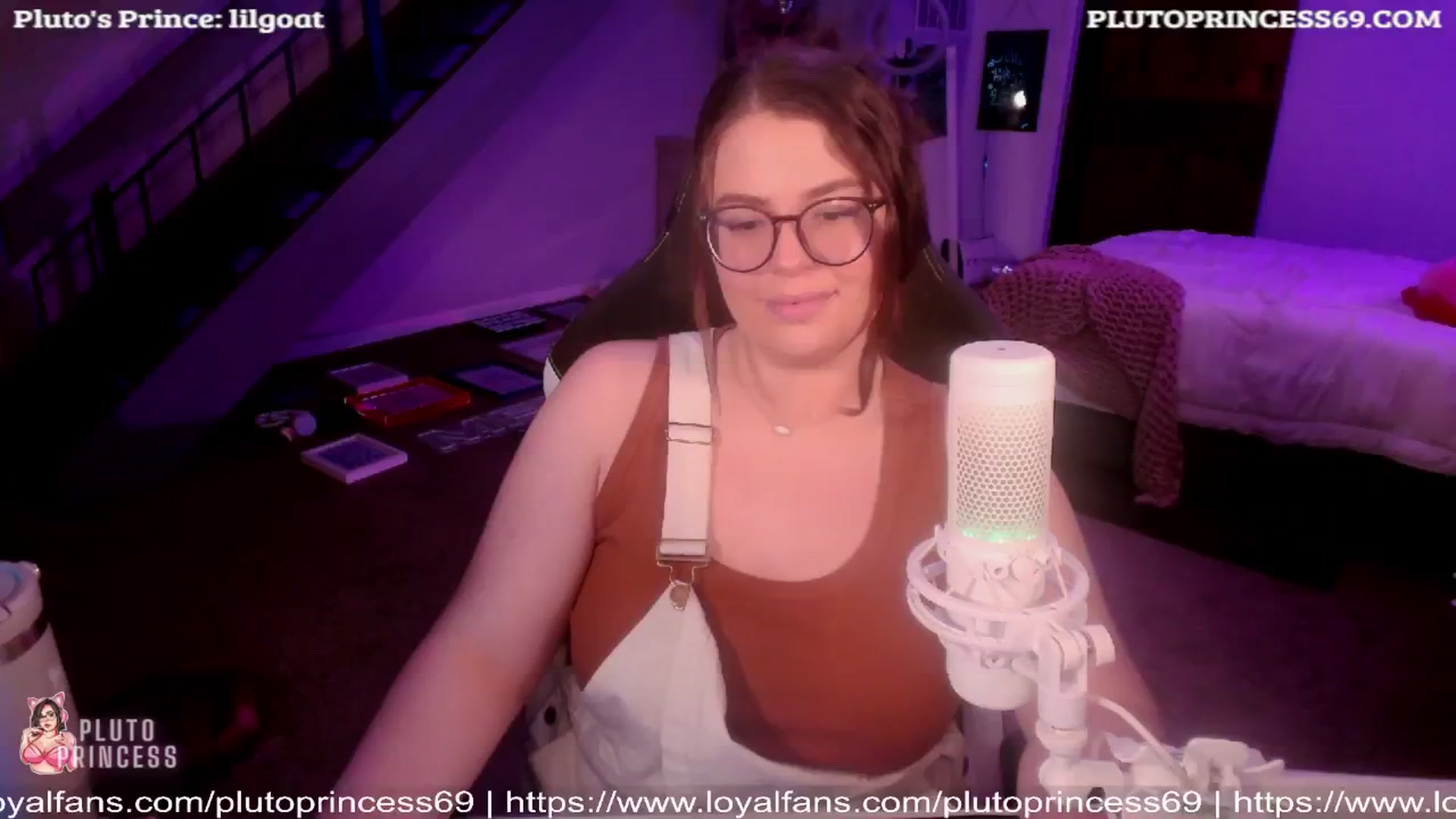 Gallery image thumbnail from PlutoPrincess's myfreecams stream on, 09/29/2024, 05:48 image 10 of 20