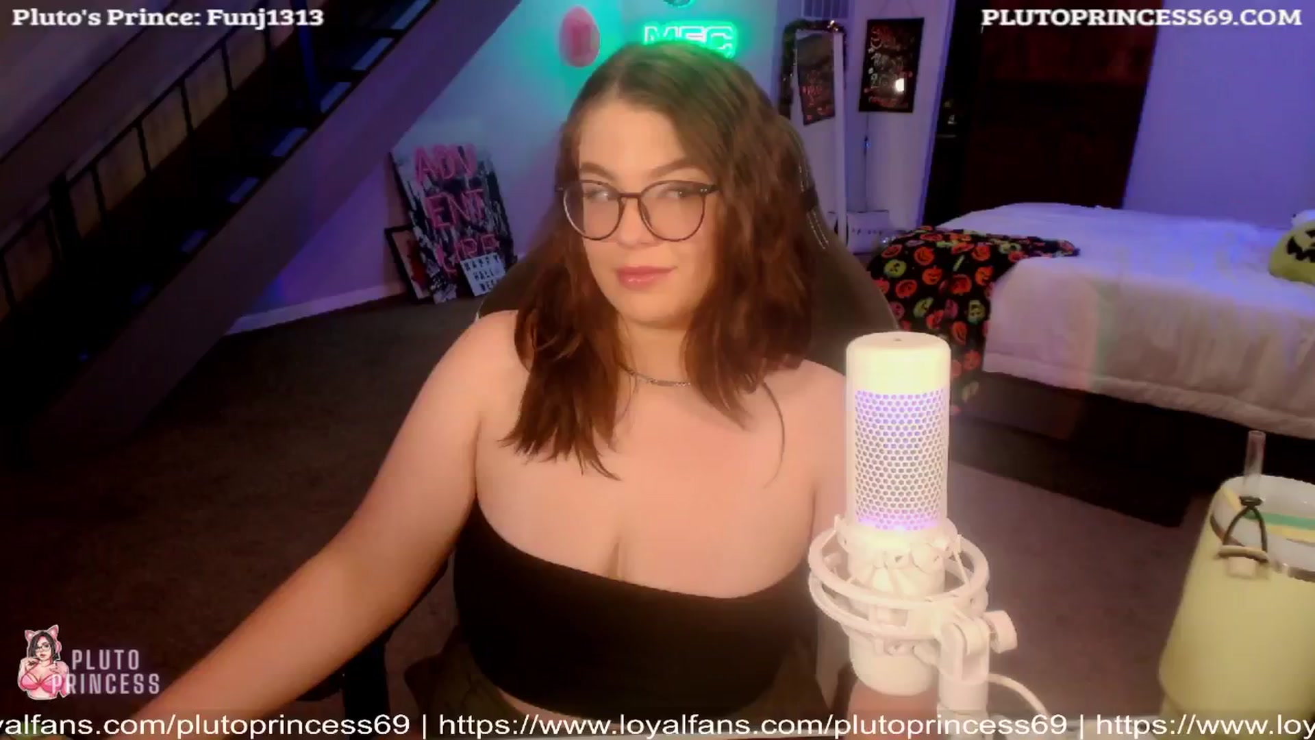Gallery image thumbnail from PlutoPrincess's myfreecams stream on, 10/01/2024, 05:00 image 8 of 20