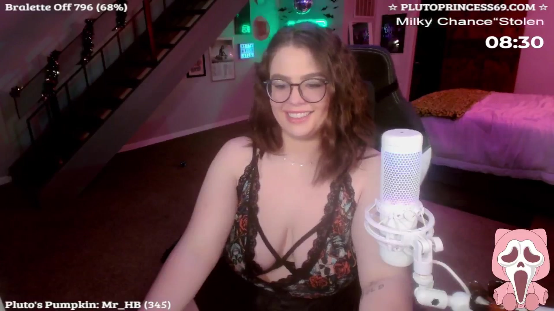 Gallery image thumbnail from PlutoPrincess's myfreecams stream on, 10/10/2024, 08:04 image 20 of 20