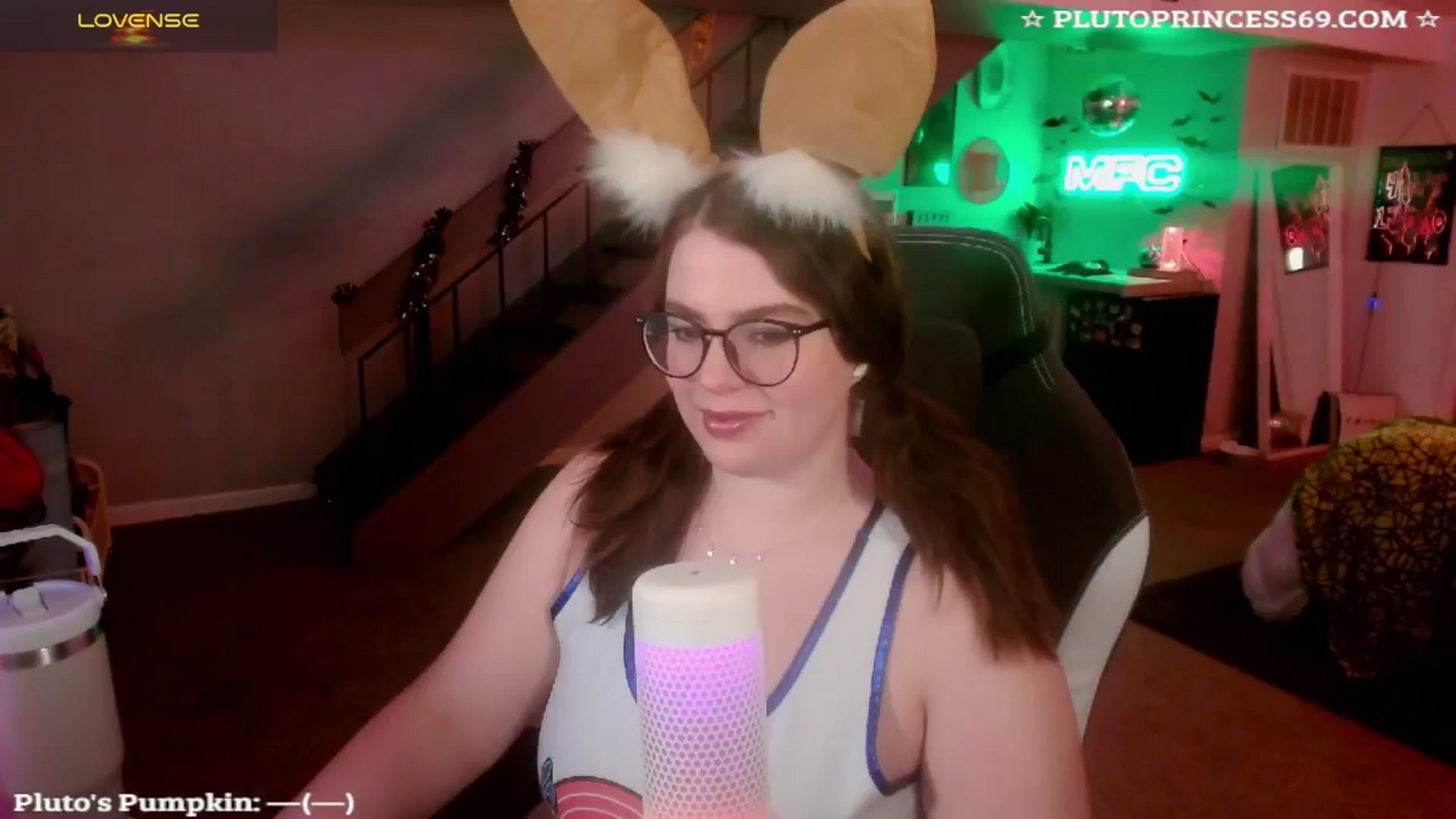 Gallery image thumbnail from PlutoPrincess's myfreecams stream on, 10/15/2024, 07:19 image 1 of 20