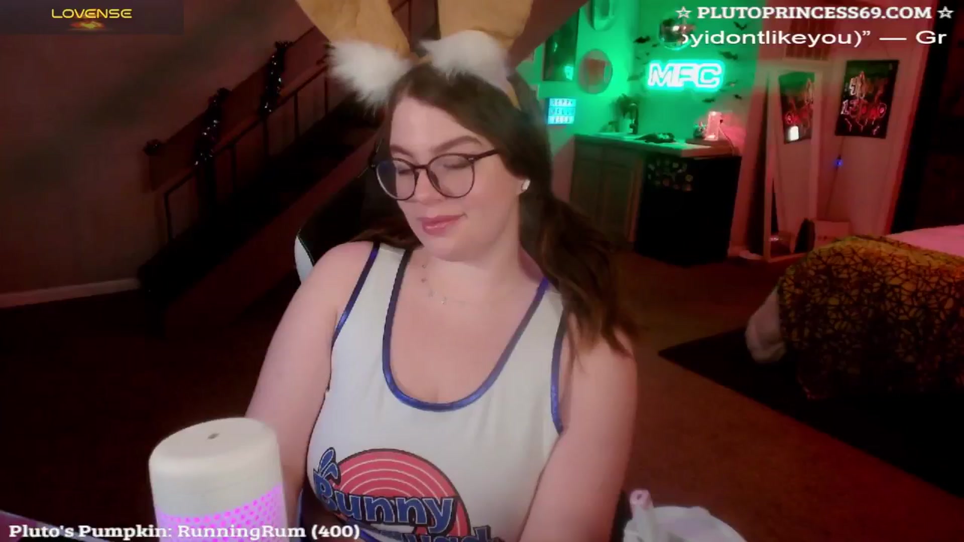 Gallery image thumbnail from PlutoPrincess's myfreecams stream on, 10/15/2024, 07:19 image 7 of 20