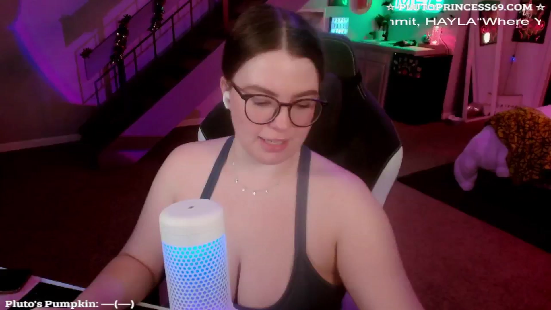 Gallery image thumbnail from PlutoPrincess's myfreecams stream on, 10/25/2024, 06:28 image 2 of 20