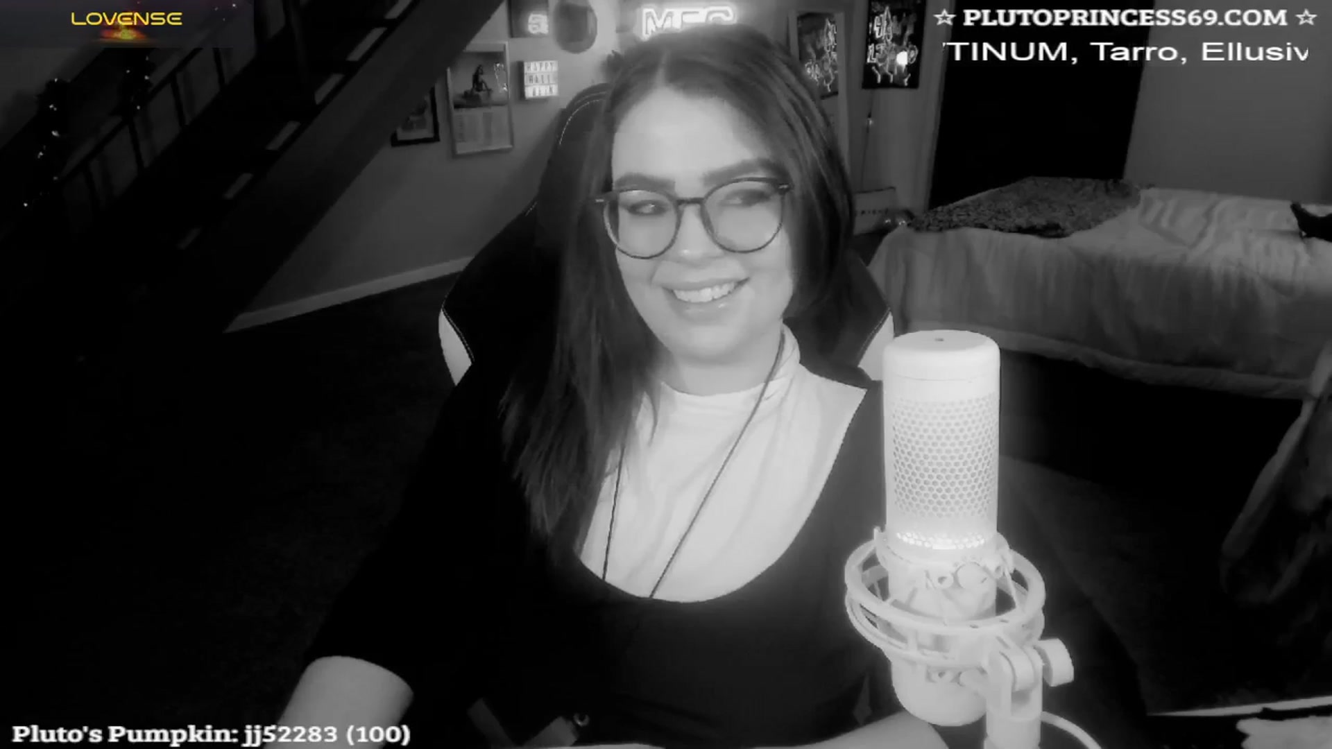 Gallery image thumbnail from PlutoPrincess's myfreecams stream on, 10/29/2024, 08:16 image 19 of 20
