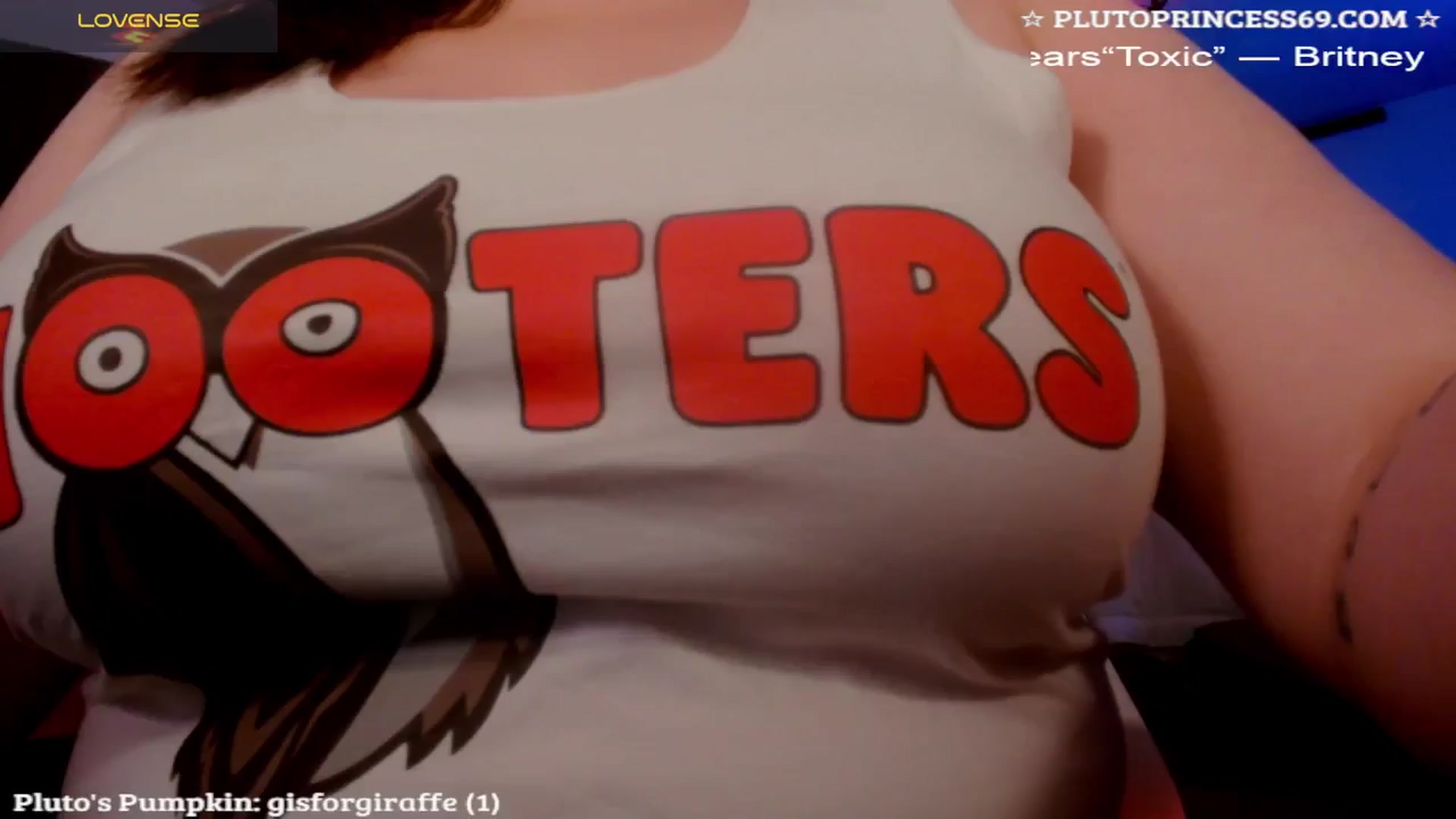 Gallery image thumbnail from PlutoPrincess's myfreecams stream on, 10/31/2024, 05:12 image 13 of 20