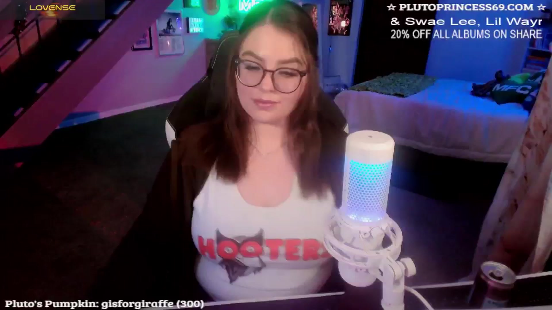 Gallery image thumbnail from PlutoPrincess's myfreecams stream on, 10/31/2024, 06:11 image 12 of 20