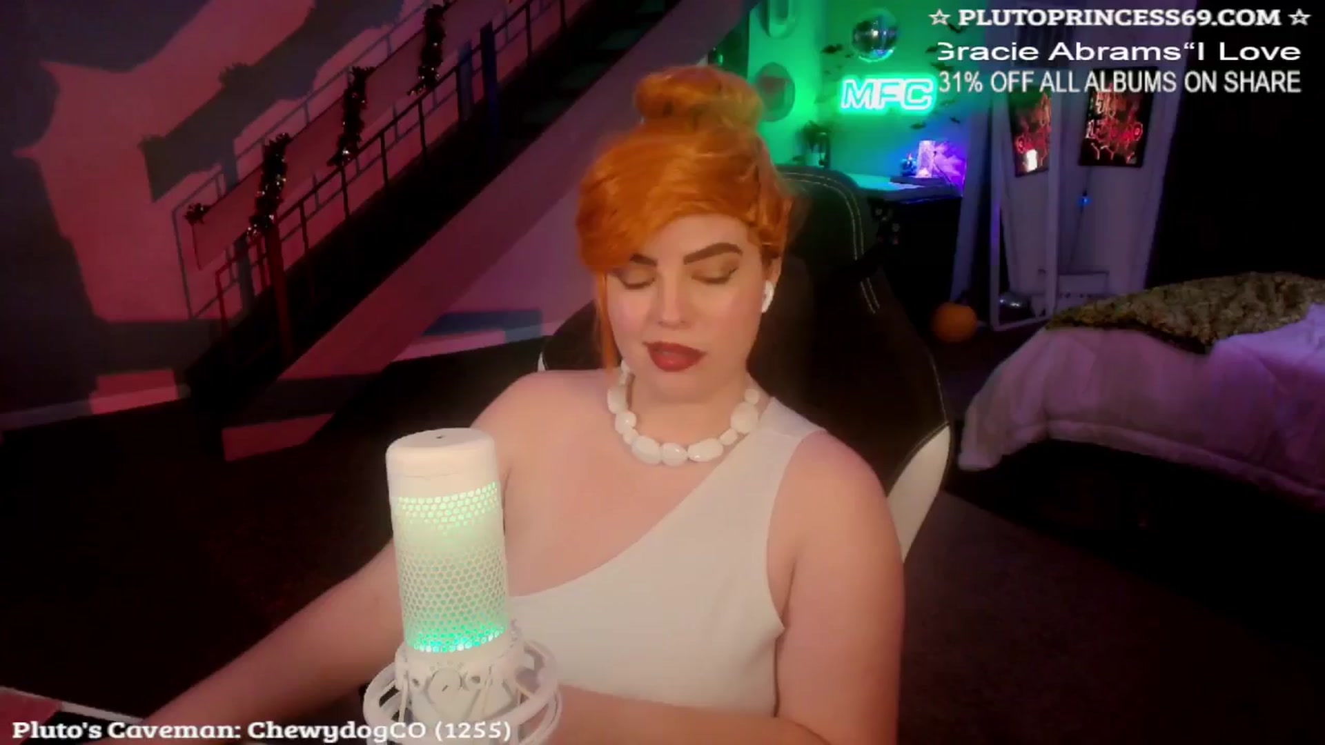Gallery image thumbnail from PlutoPrincess's myfreecams stream on, 11/01/2024, 07:49 image 17 of 20