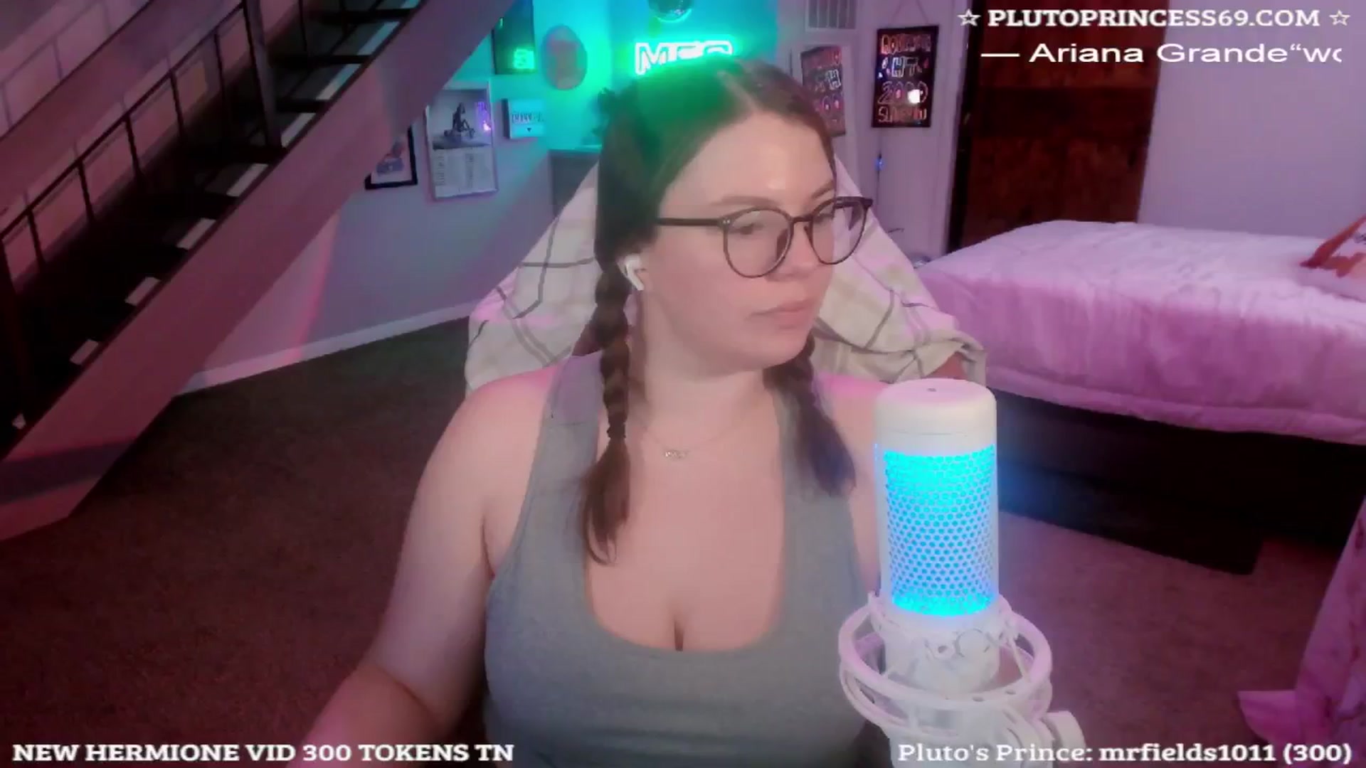 Gallery image thumbnail from PlutoPrincess's myfreecams stream on, 11/06/2024, 06:16 image 4 of 20