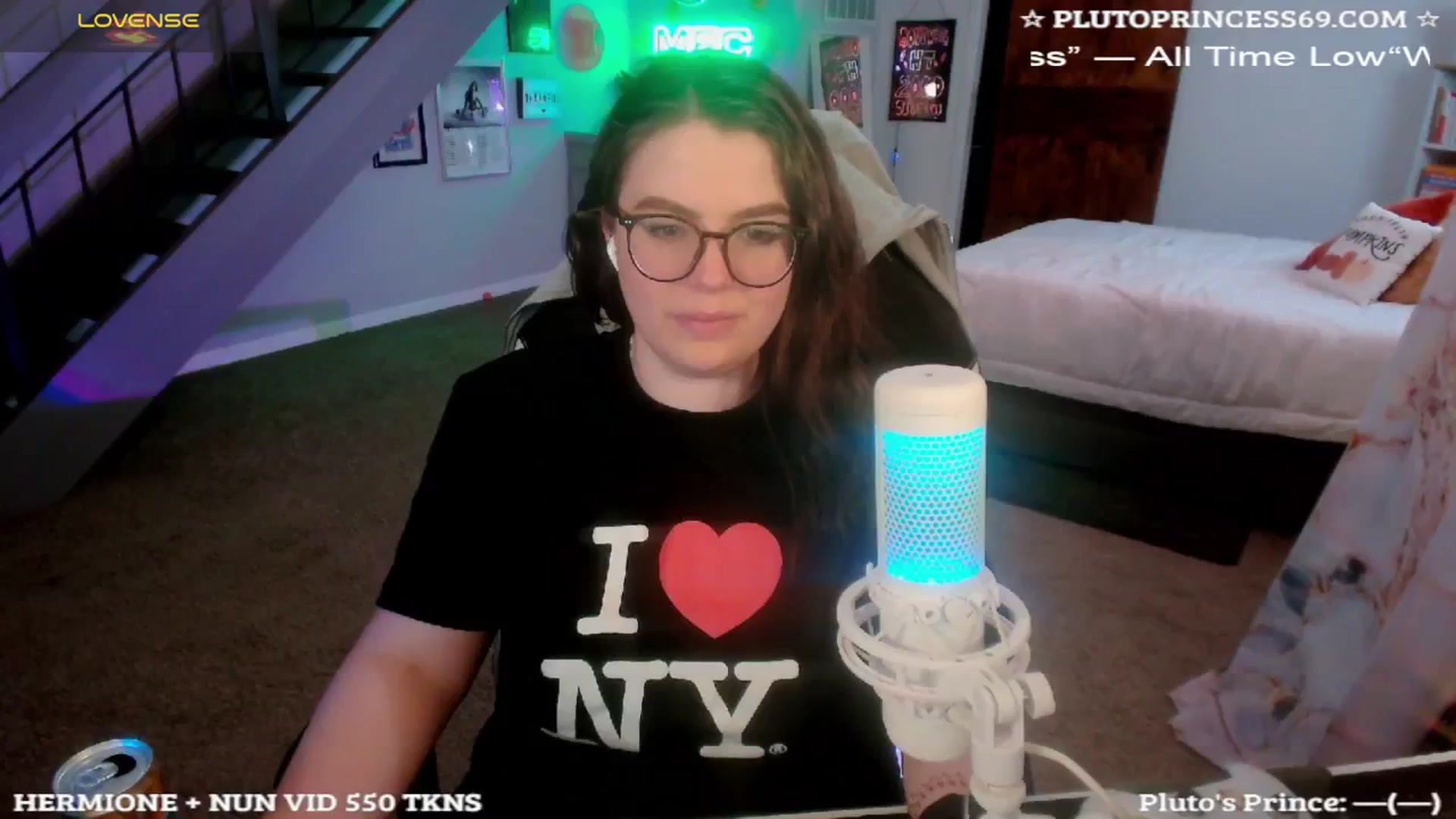 Gallery image thumbnail from PlutoPrincess's myfreecams stream on, 11/08/2024, 07:44 image 13 of 20