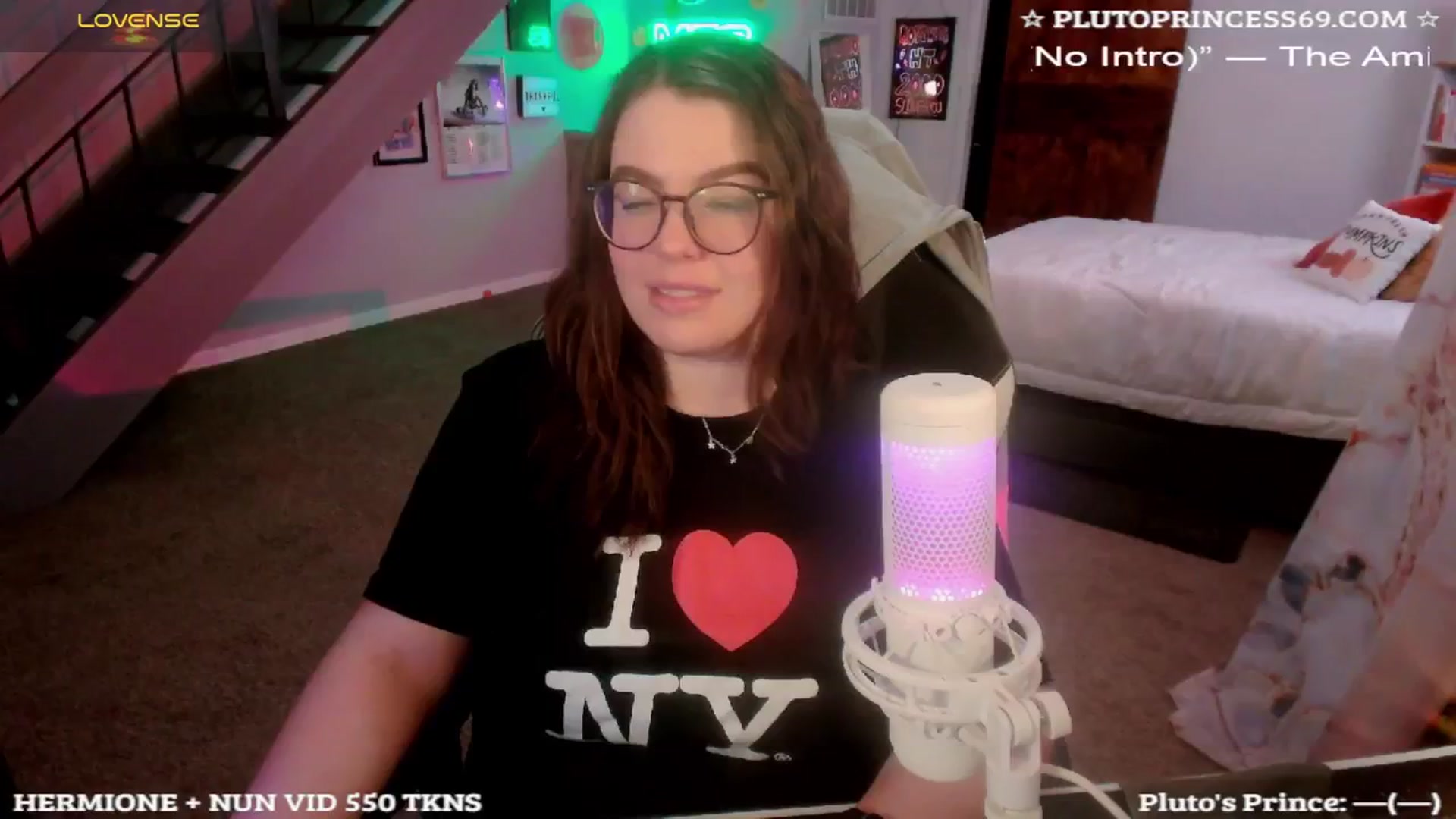 Gallery image thumbnail from PlutoPrincess's myfreecams stream on, 11/08/2024, 07:44 image 3 of 20