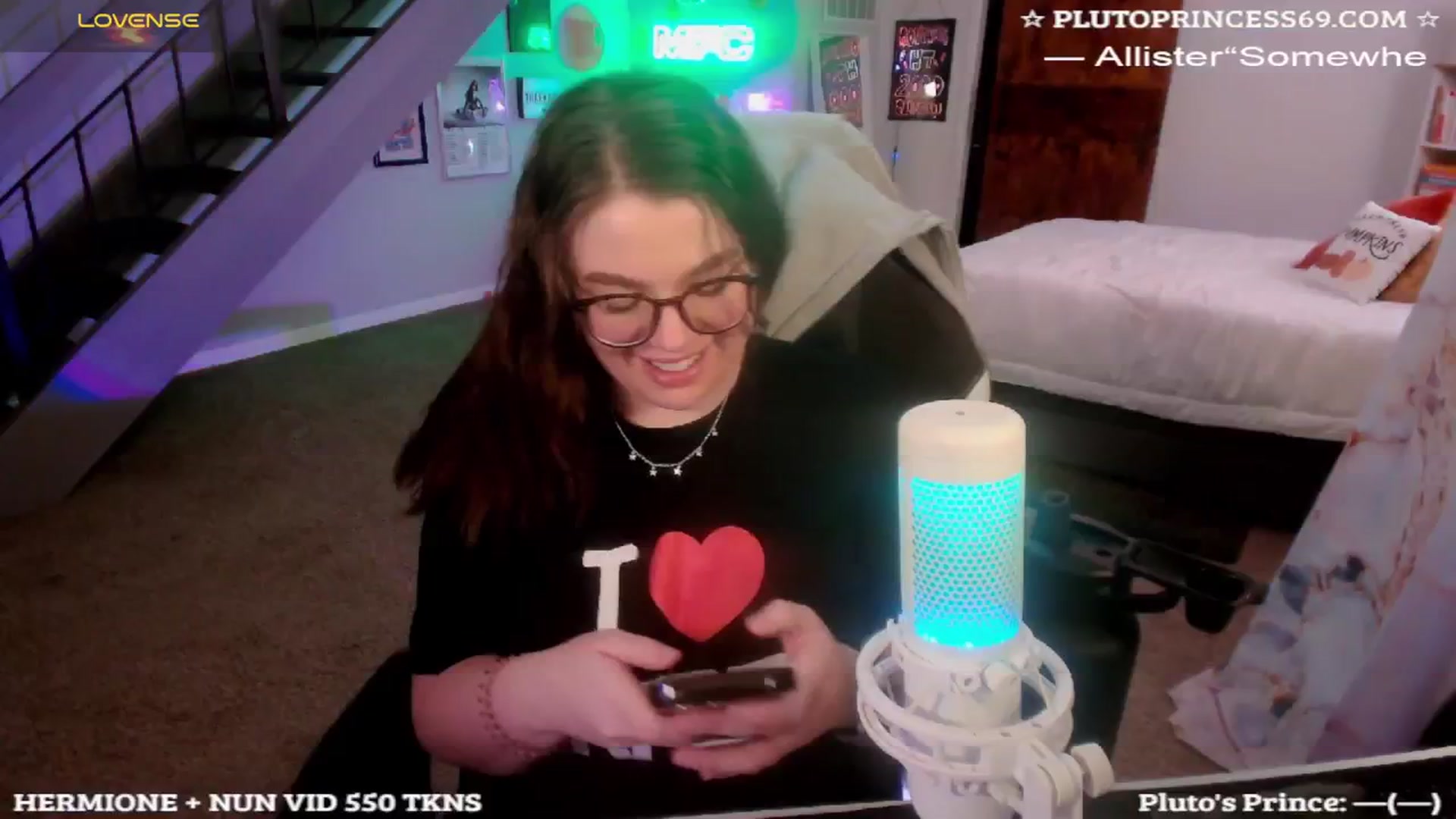 Gallery image thumbnail from PlutoPrincess's myfreecams stream on, 11/08/2024, 07:44 image 1 of 20