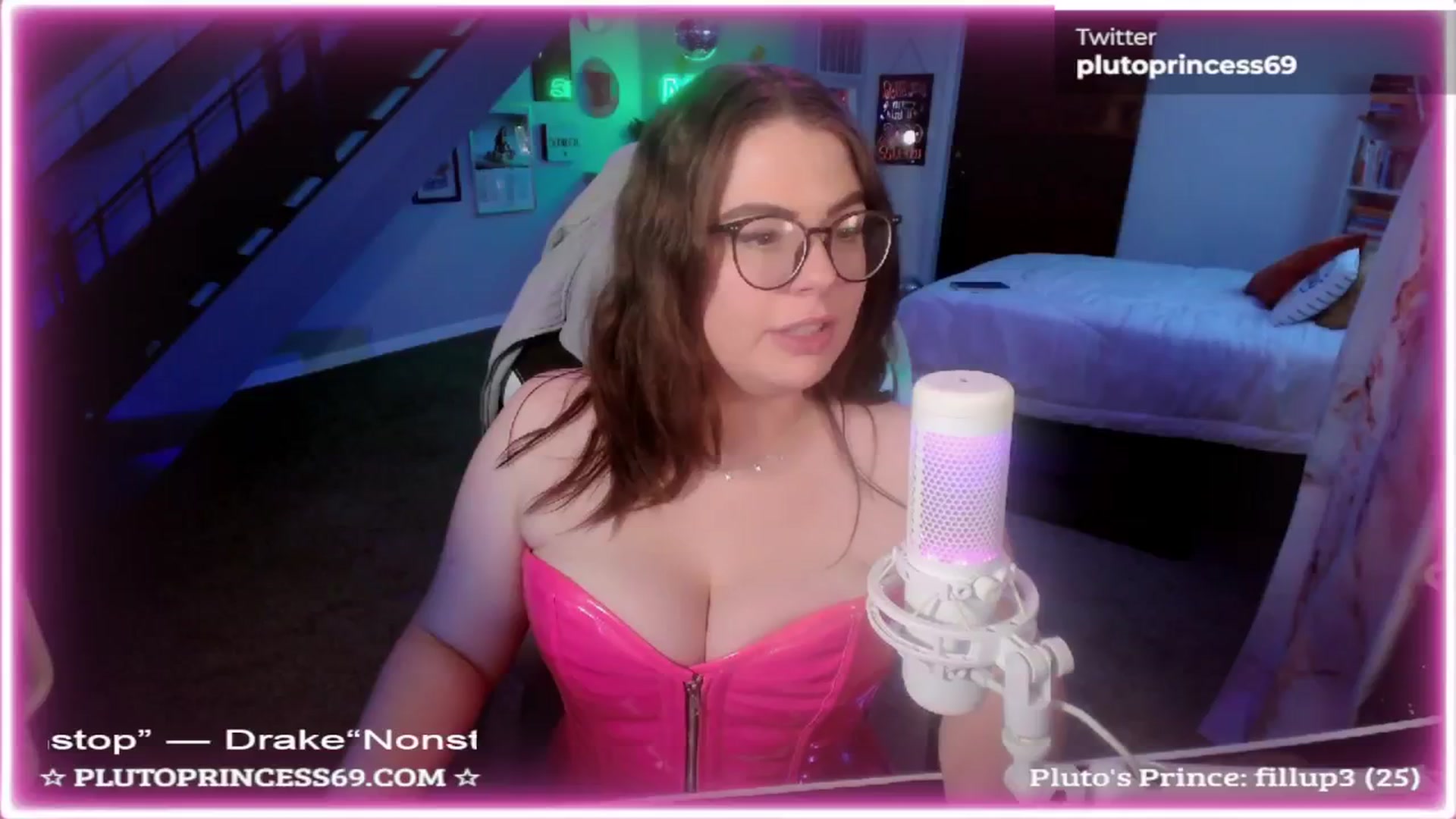 Gallery image thumbnail from PlutoPrincess's myfreecams stream on, 11/12/2024, 07:43 image 5 of 20
