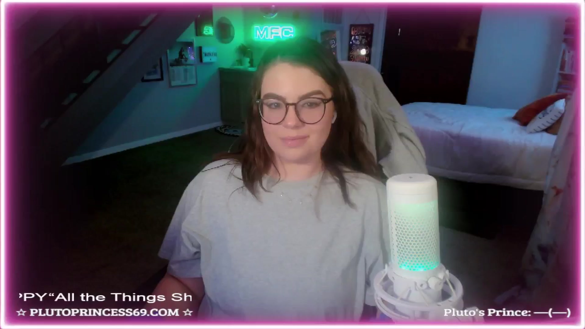 Gallery image thumbnail from PlutoPrincess's myfreecams stream on, 11/15/2024, 08:21 image 3 of 20