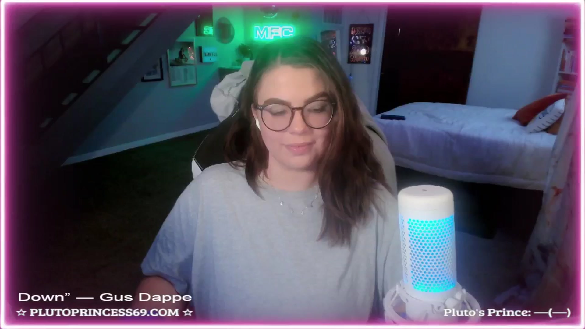 Gallery image thumbnail from PlutoPrincess's myfreecams stream on, 11/15/2024, 08:21 image 1 of 20