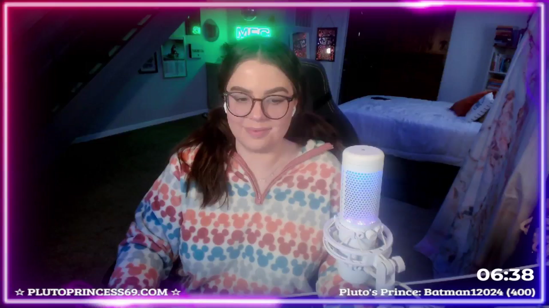 Gallery image thumbnail from PlutoPrincess's myfreecams stream on, 11/17/2024, 01:32 image 19 of 20