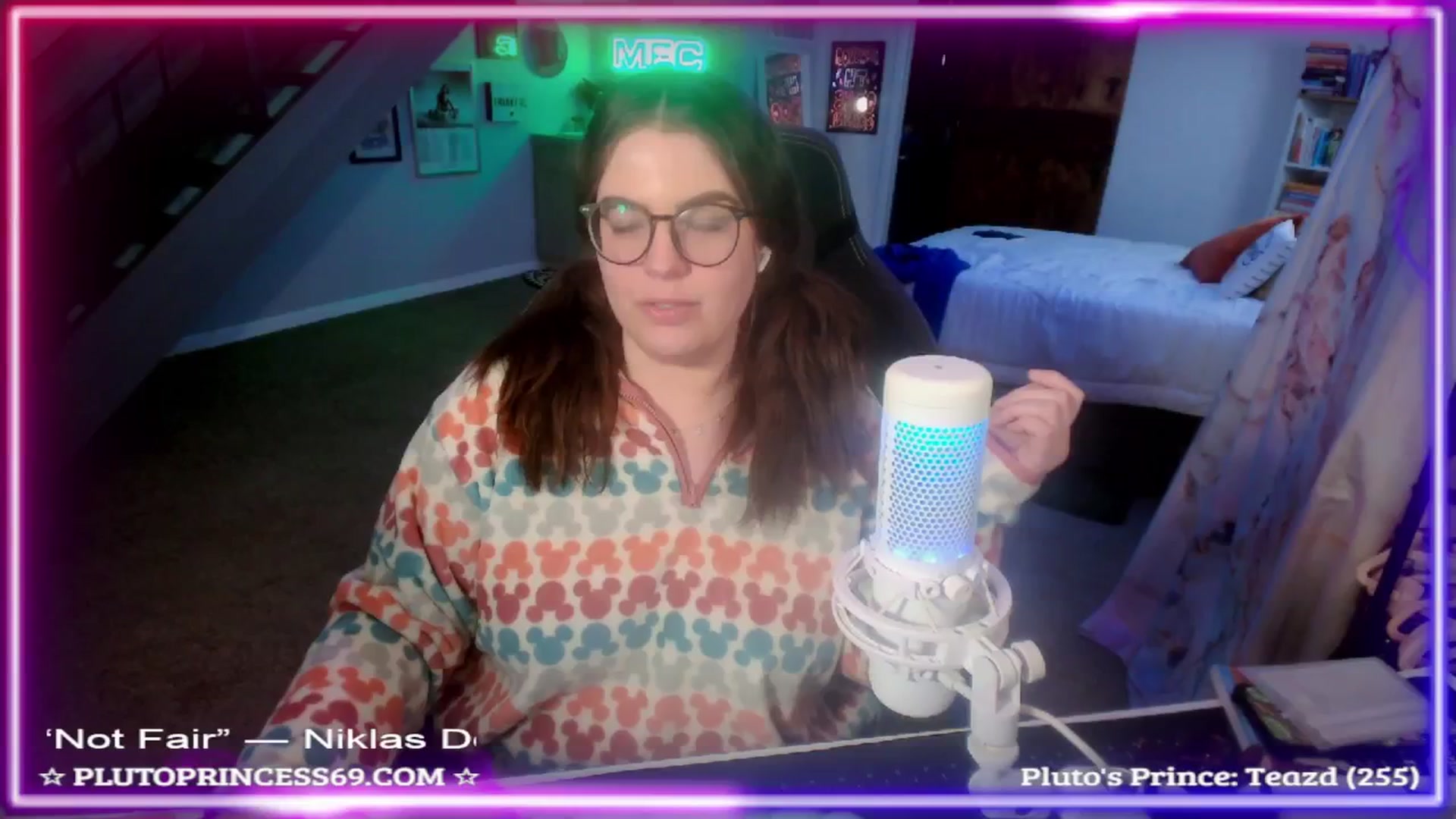 Gallery image thumbnail from PlutoPrincess's myfreecams stream on, 11/17/2024, 11:53 image 5 of 20