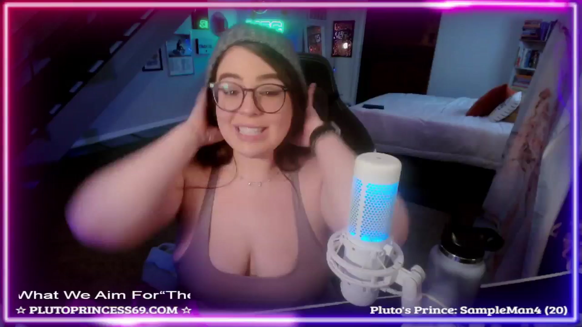 Gallery image thumbnail from PlutoPrincess's myfreecams stream on, 11/20/2024, 07:23 image 4 of 20