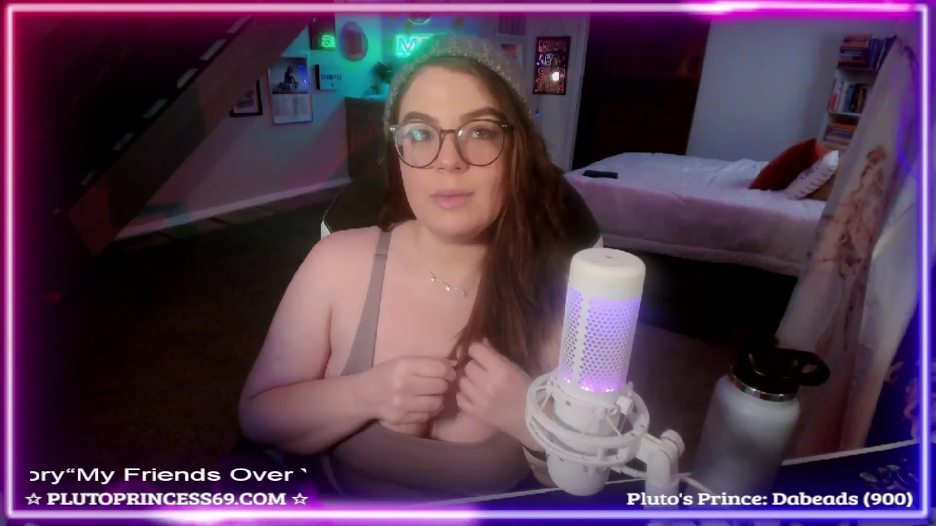Gallery image thumbnail from PlutoPrincess's myfreecams stream on, 11/20/2024, 07:23 image 5 of 20