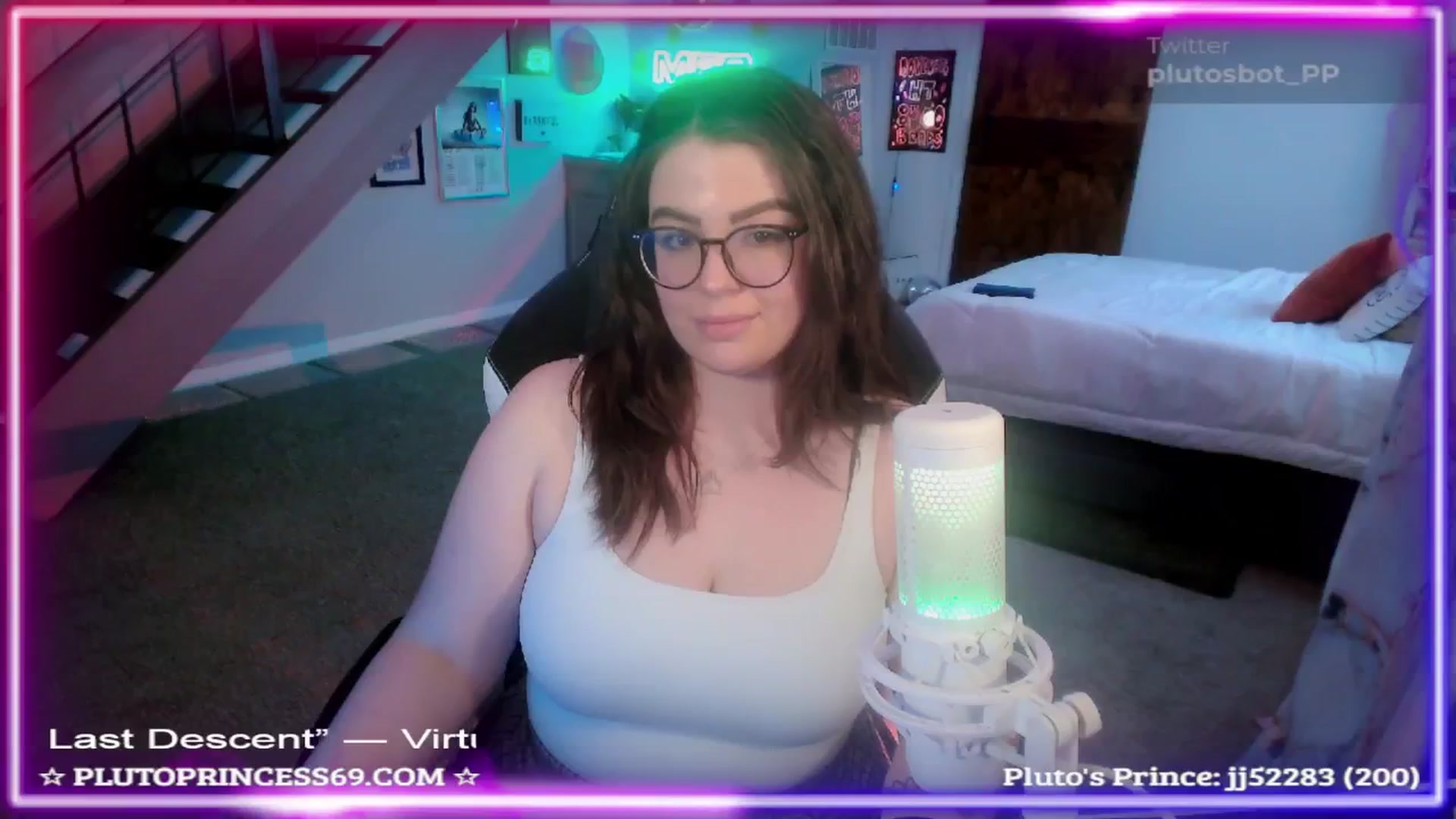 Gallery image thumbnail from PlutoPrincess's myfreecams stream on, 11/23/2024, 09:23 image 12 of 20