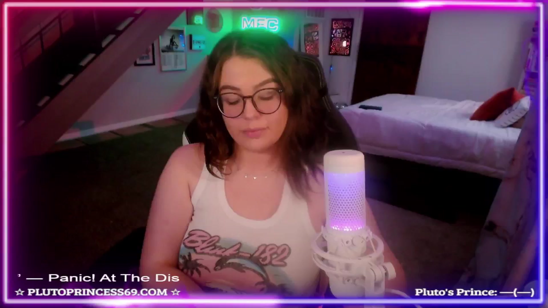 Gallery image thumbnail from PlutoPrincess's myfreecams stream on, 11/24/2024, 07:16 image 3 of 20