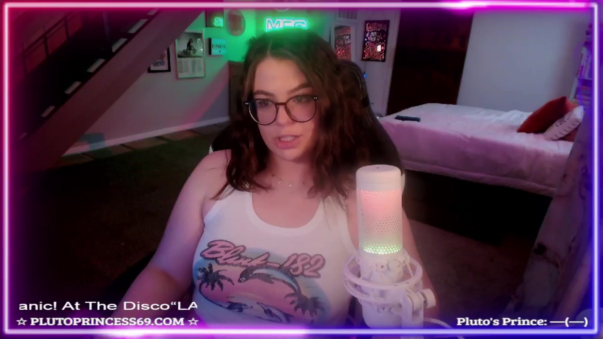 Gallery image thumbnail from PlutoPrincess's myfreecams stream on, 11/24/2024, 07:16 image 6 of 20