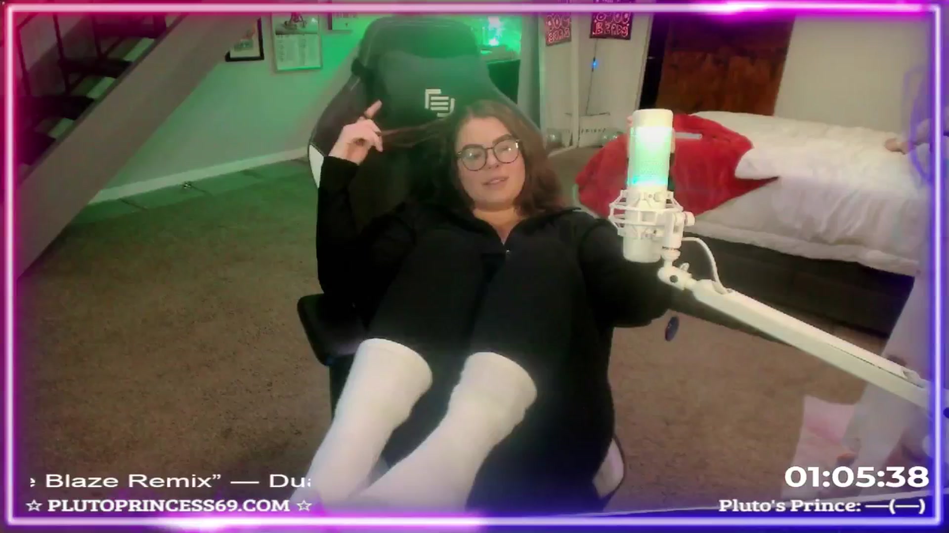 Gallery image thumbnail from PlutoPrincess's myfreecams stream on, 11/28/2024, 05:38 image 1 of 20