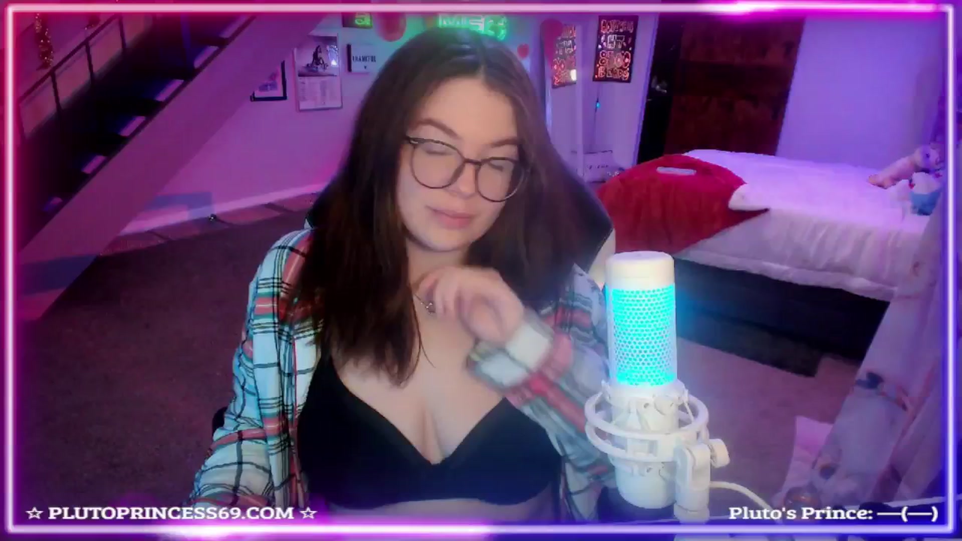 Gallery image thumbnail from PlutoPrincess's myfreecams stream on, 11/30/2024, 11:04 image 1 of 20
