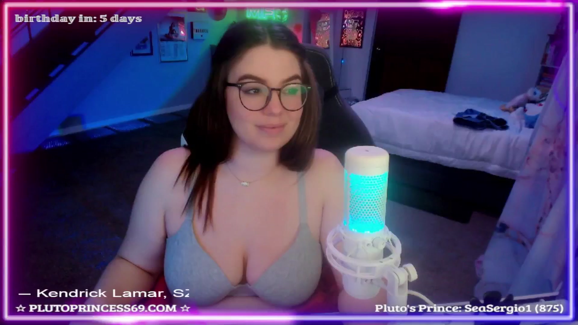 Gallery image thumbnail from PlutoPrincess's myfreecams stream on, 12/01/2024, 09:52 image 20 of 20