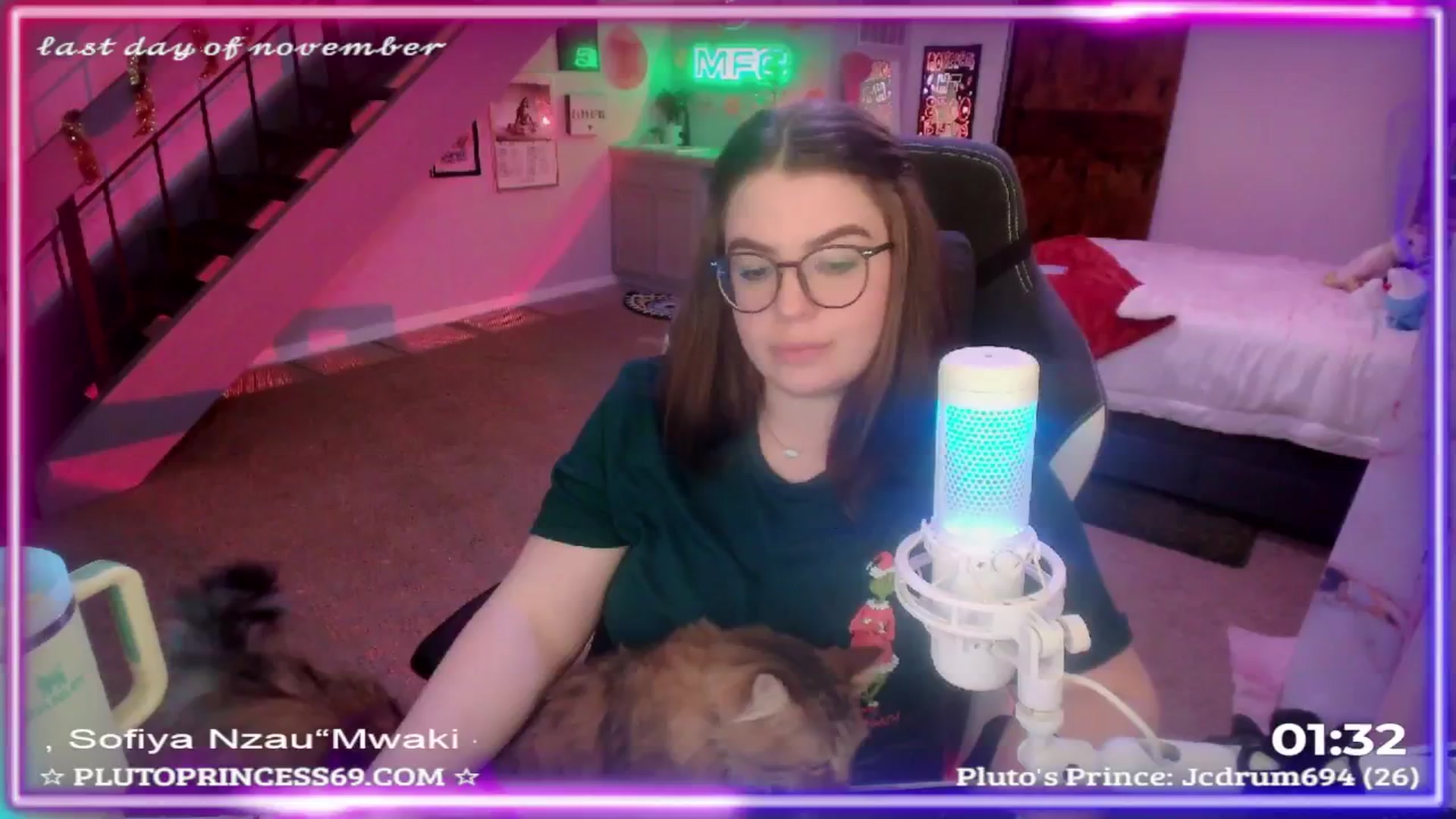 Gallery image thumbnail from PlutoPrincess's myfreecams stream on, 12/01/2024, 09:52 image 4 of 20