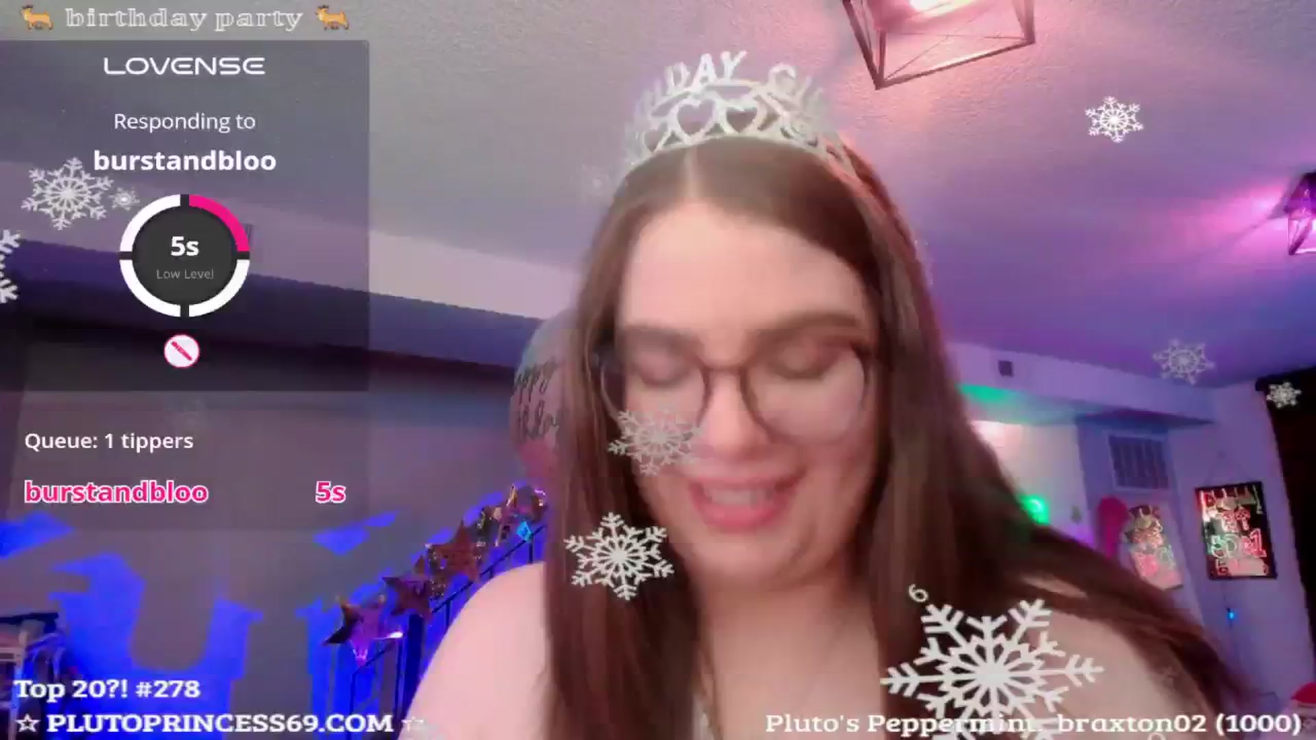 Gallery image thumbnail from PlutoPrincess's myfreecams stream on, 12/08/2024, 10:05 image 7 of 20