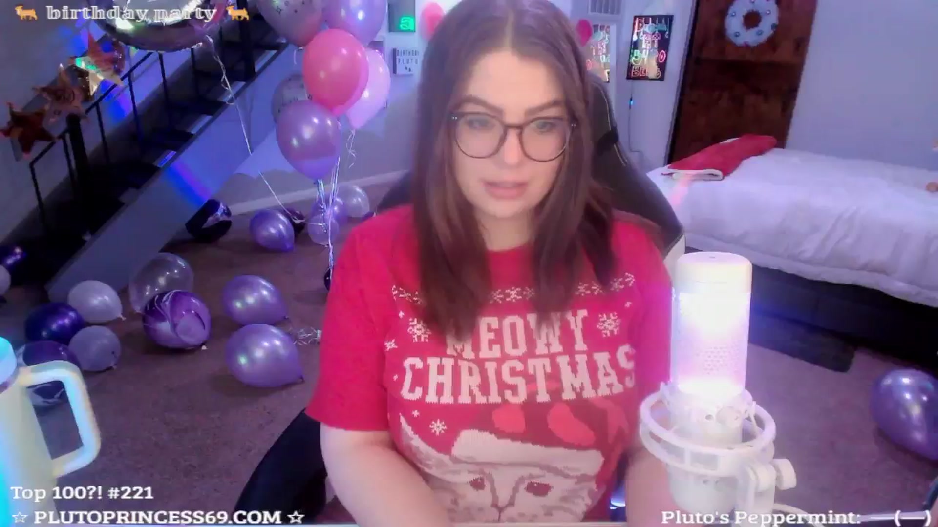 Gallery image thumbnail from PlutoPrincess's myfreecams stream on, 12/10/2024, 05:50 image 2 of 20