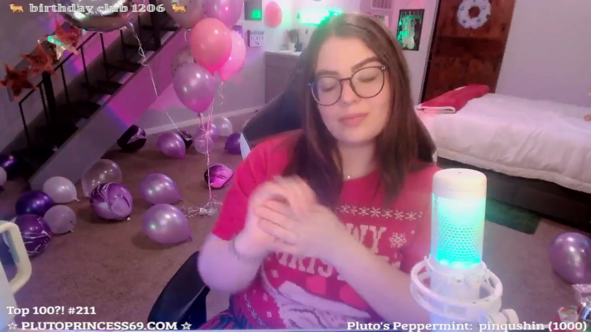 Gallery image thumbnail from PlutoPrincess's myfreecams stream on, 12/10/2024, 05:50 image 19 of 20