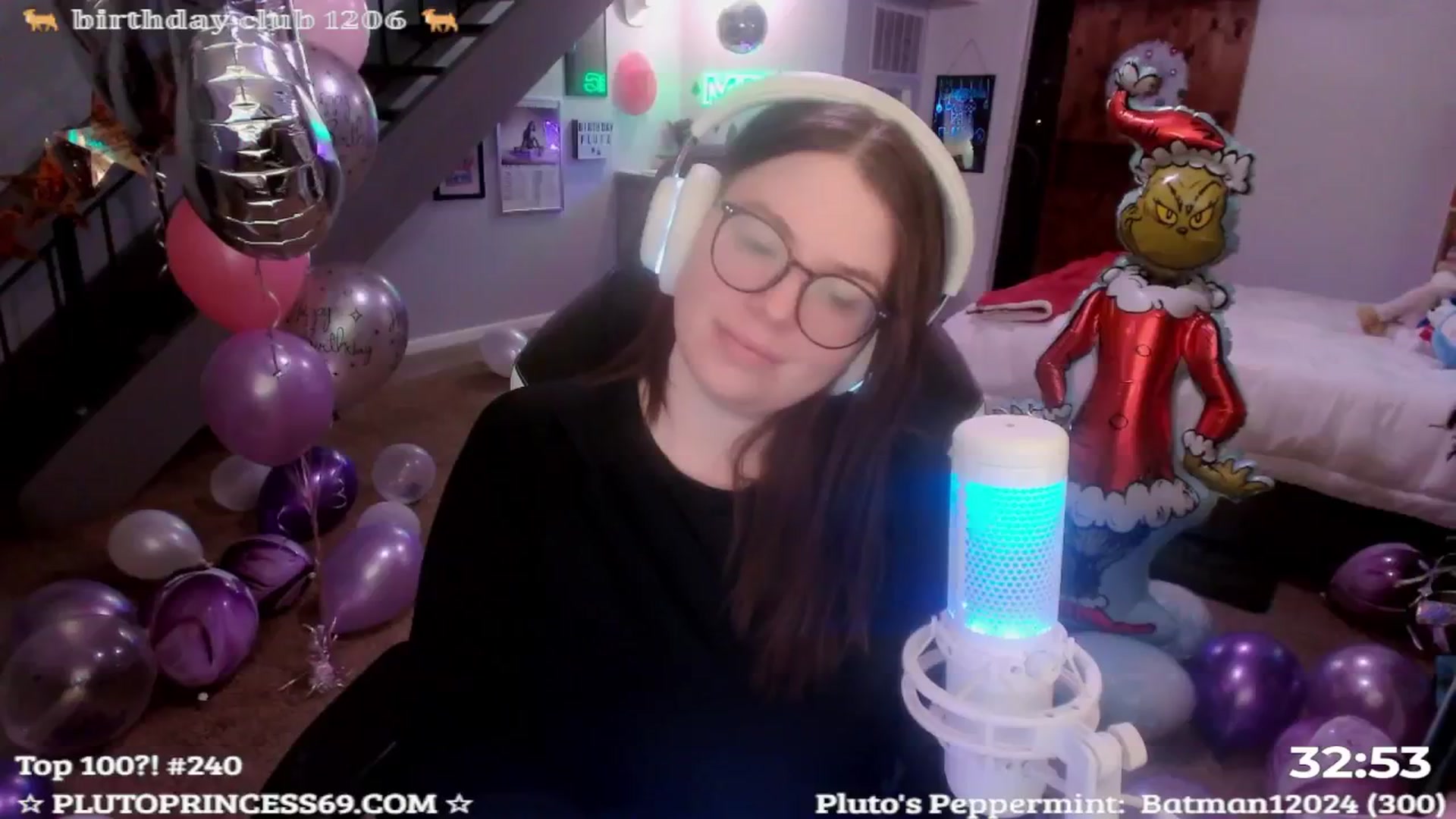 Gallery image thumbnail from PlutoPrincess's myfreecams stream on, 12/11/2024, 07:19 image 7 of 20