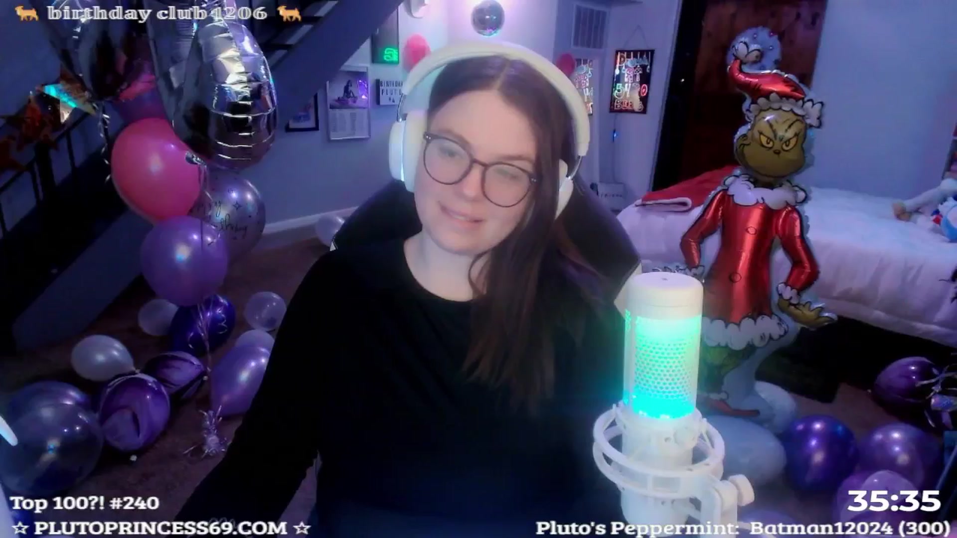 Gallery image thumbnail from PlutoPrincess's myfreecams stream on, 12/11/2024, 07:19 image 6 of 20