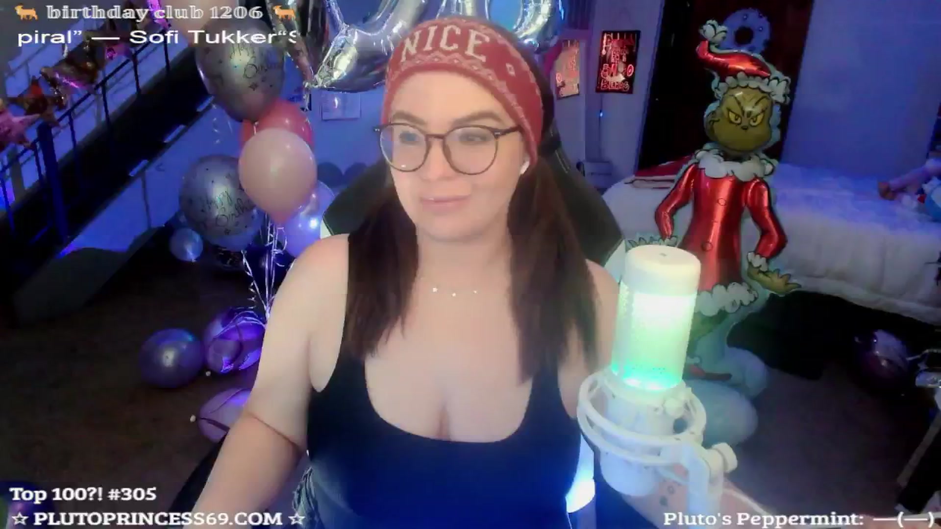 Gallery image thumbnail from PlutoPrincess's myfreecams stream on, 12/14/2024, 09:25 image 2 of 20