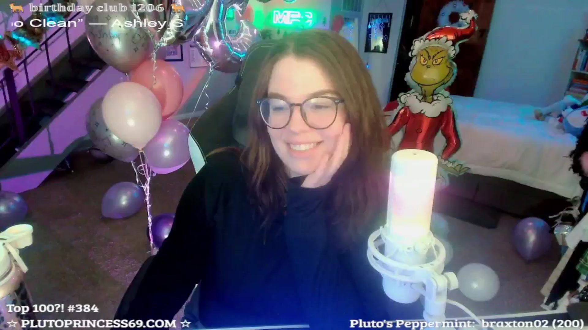 Gallery image thumbnail from PlutoPrincess's myfreecams stream on, 12/17/2024, 08:31 image 13 of 20