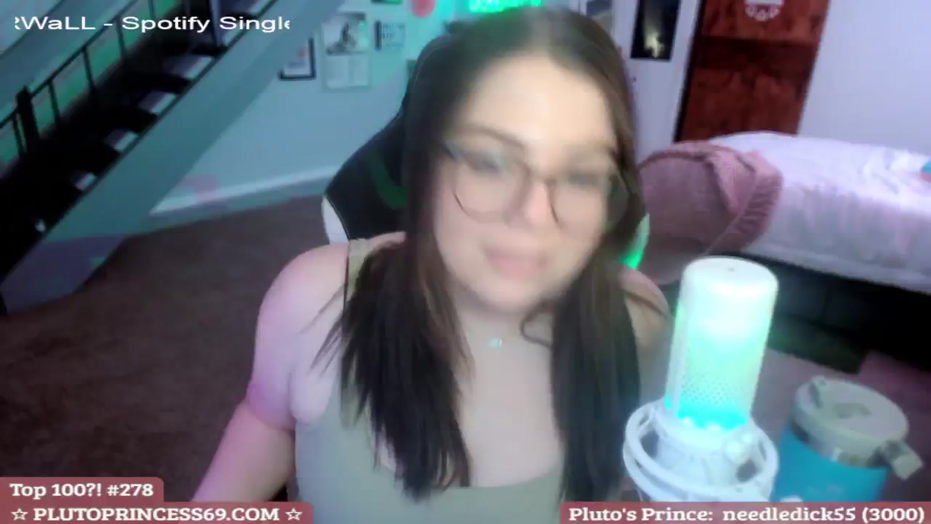 Gallery image thumbnail from PlutoPrincess's myfreecams stream on, 02/06/2025, 06:58 image 8 of 20