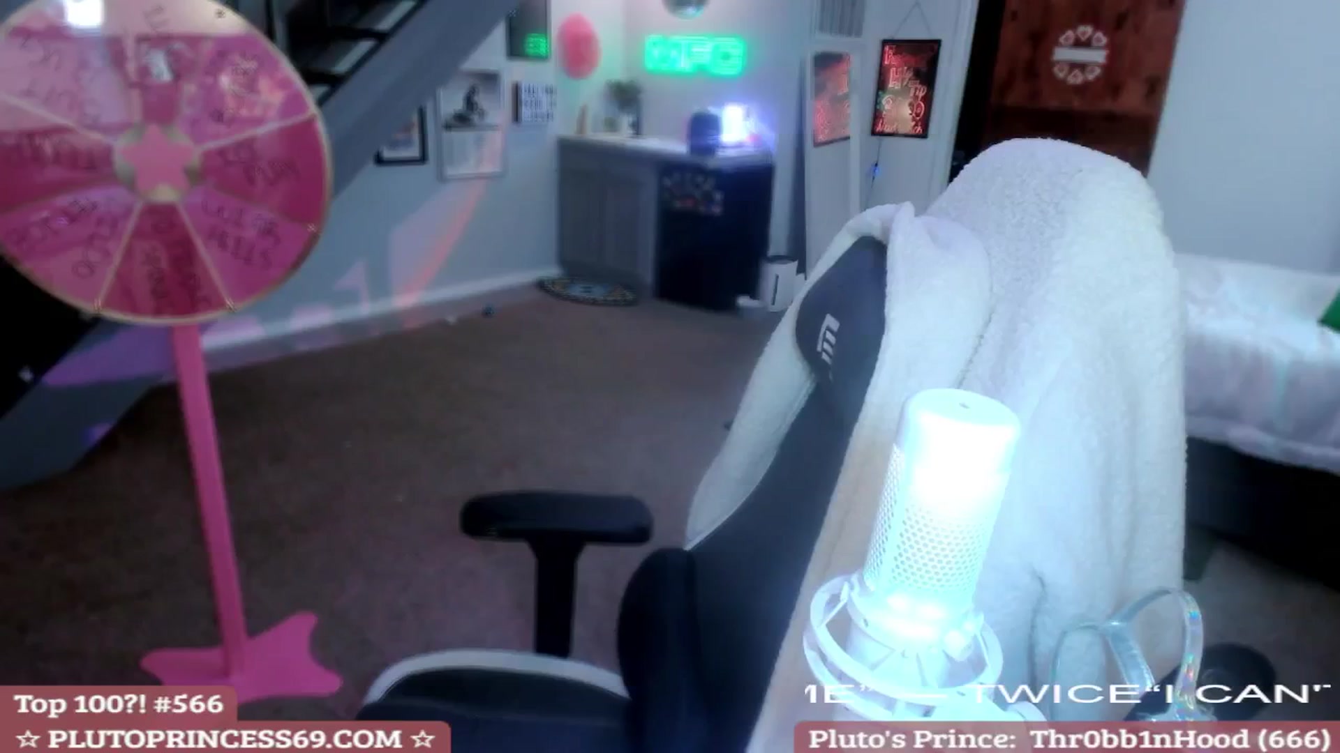 Gallery image thumbnail from PlutoPrincess's myfreecams stream on, 02/23/2025, 11:12 image 14 of 20