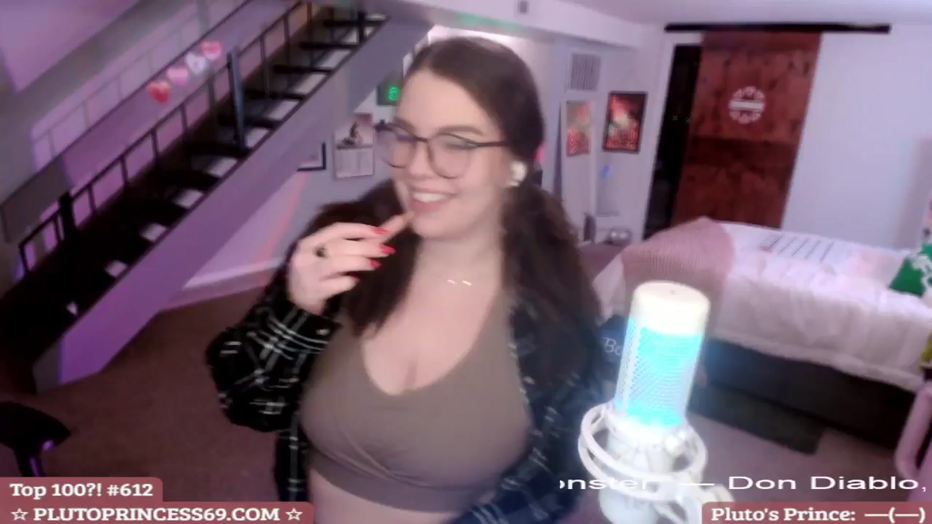Gallery image thumbnail from PlutoPrincess's myfreecams stream on, 02/26/2025, 07:12 image 6 of 20